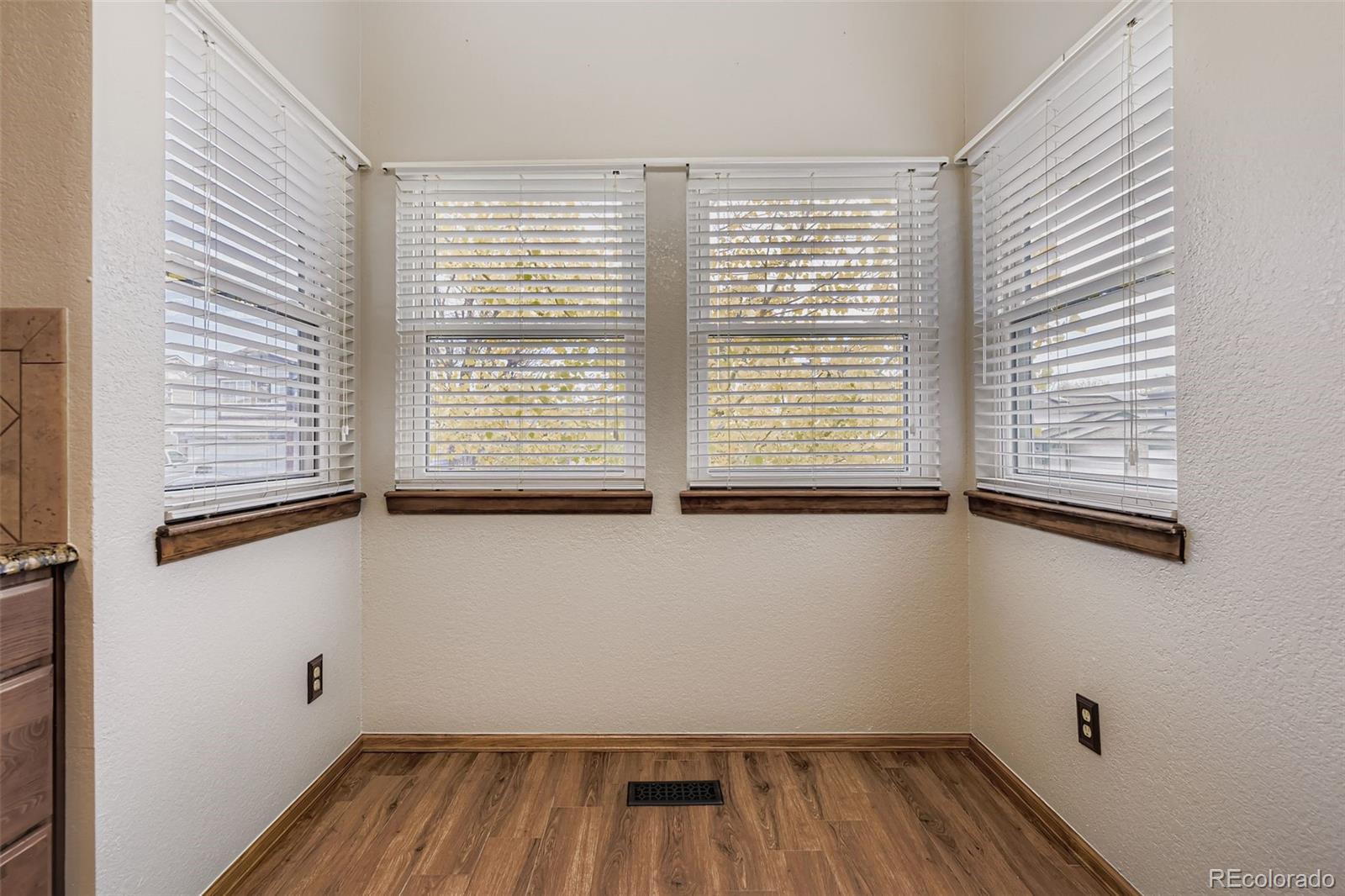MLS Image #11 for 6367  xavier street,arvada, Colorado