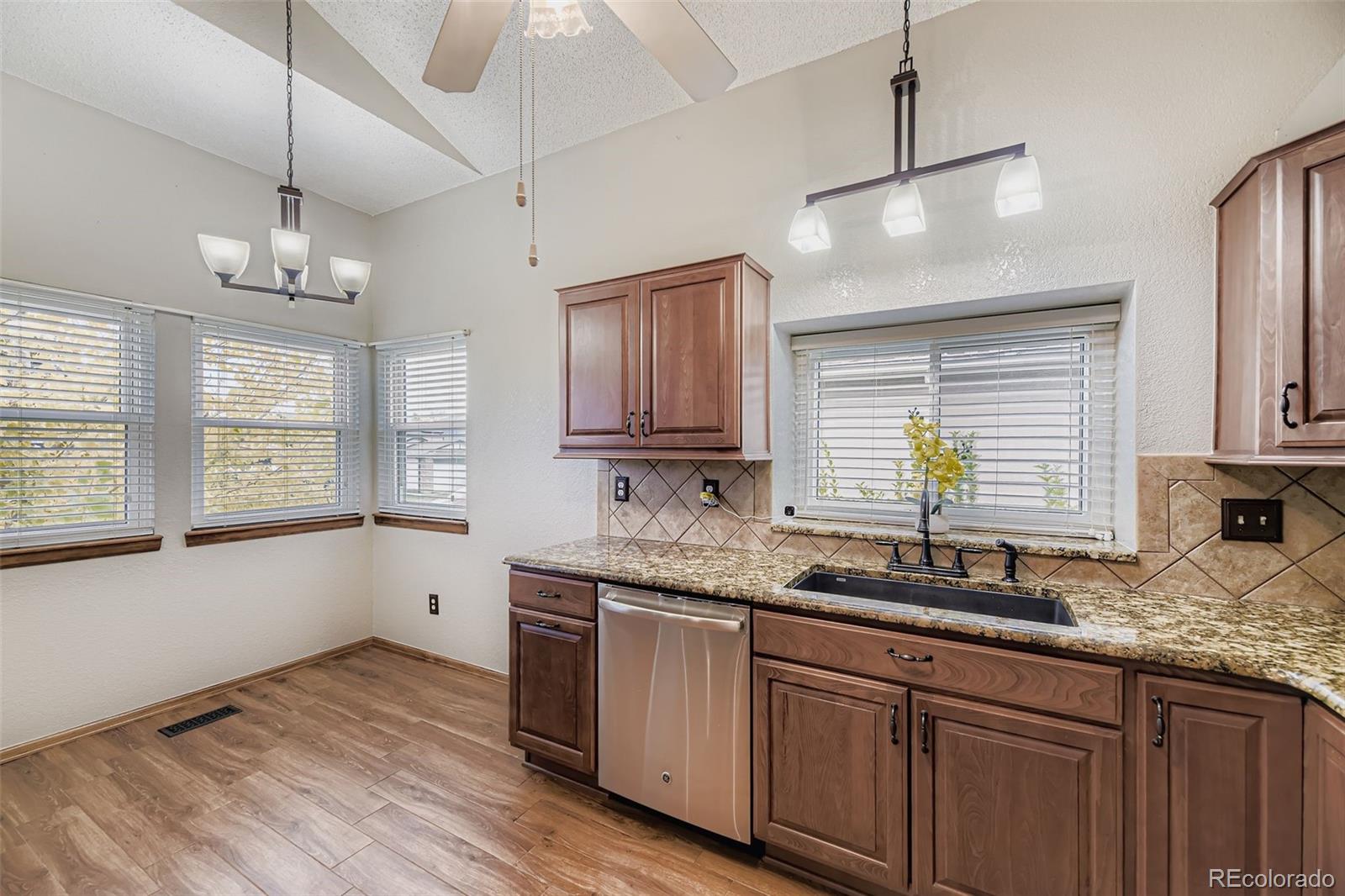 MLS Image #8 for 6367  xavier street,arvada, Colorado