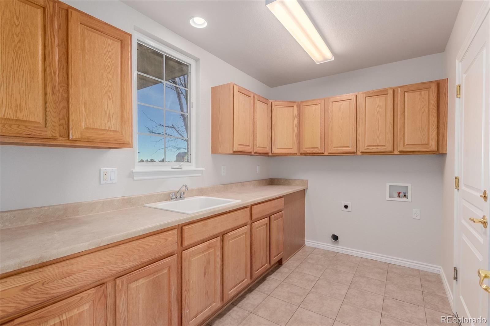 MLS Image #8 for 831  kirby court,watkins, Colorado