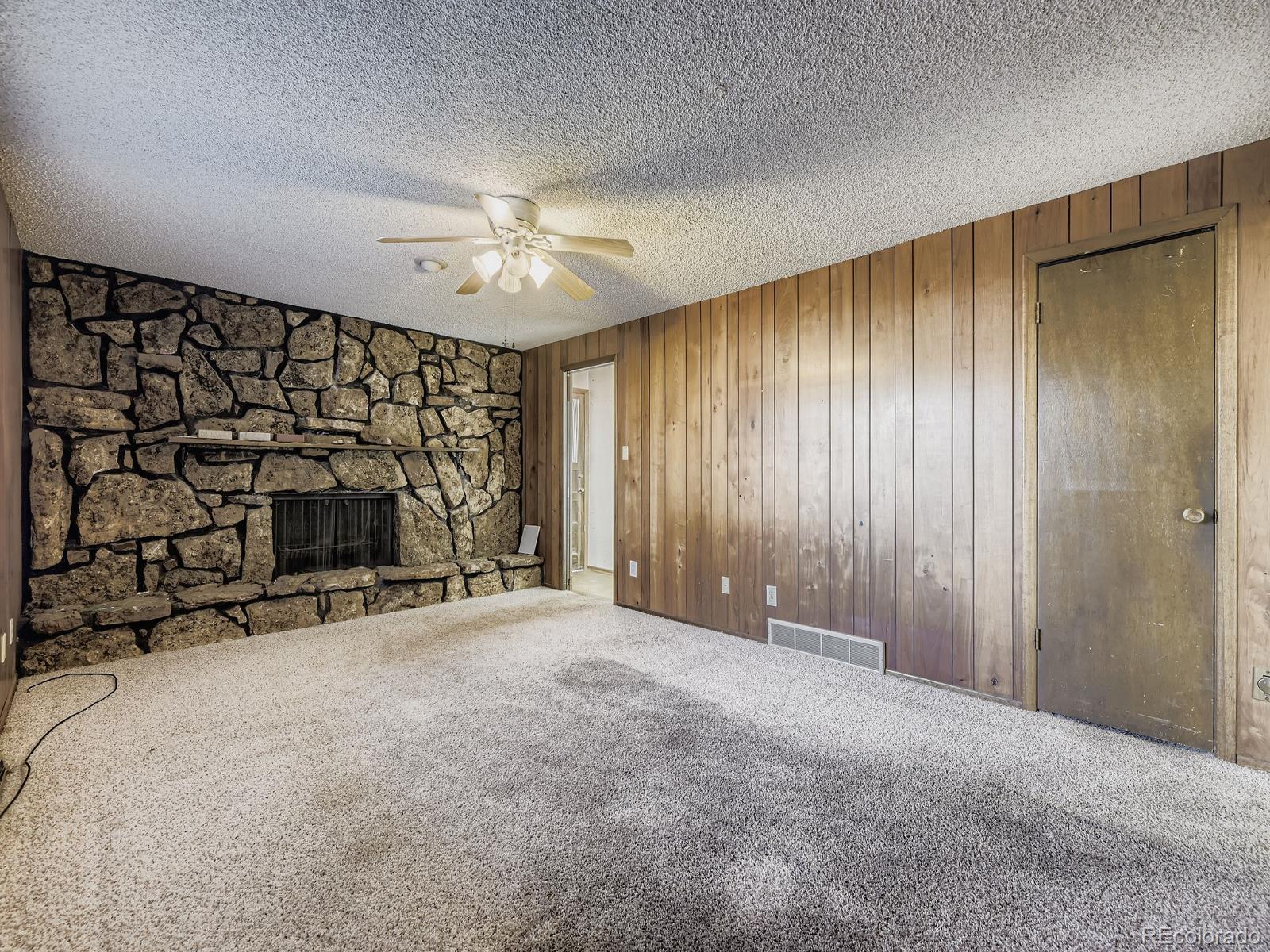 MLS Image #15 for 2142 s harlan street,denver, Colorado
