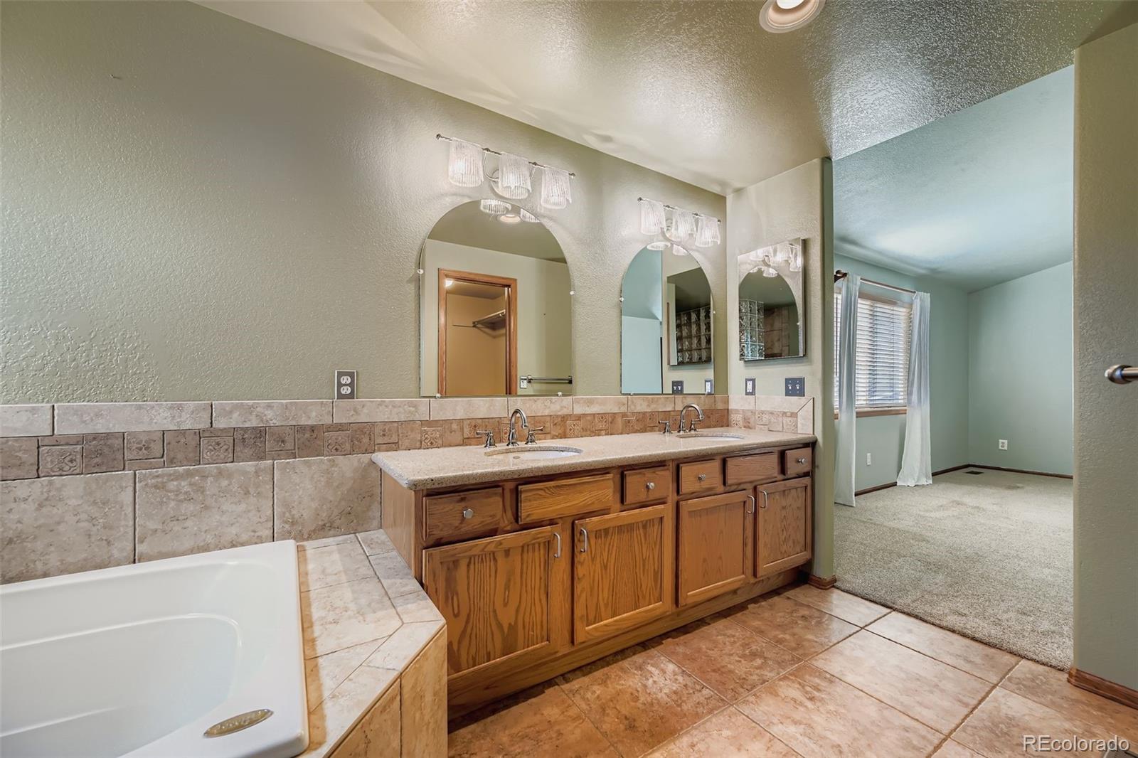 MLS Image #17 for 1354  terrace drive,longmont, Colorado