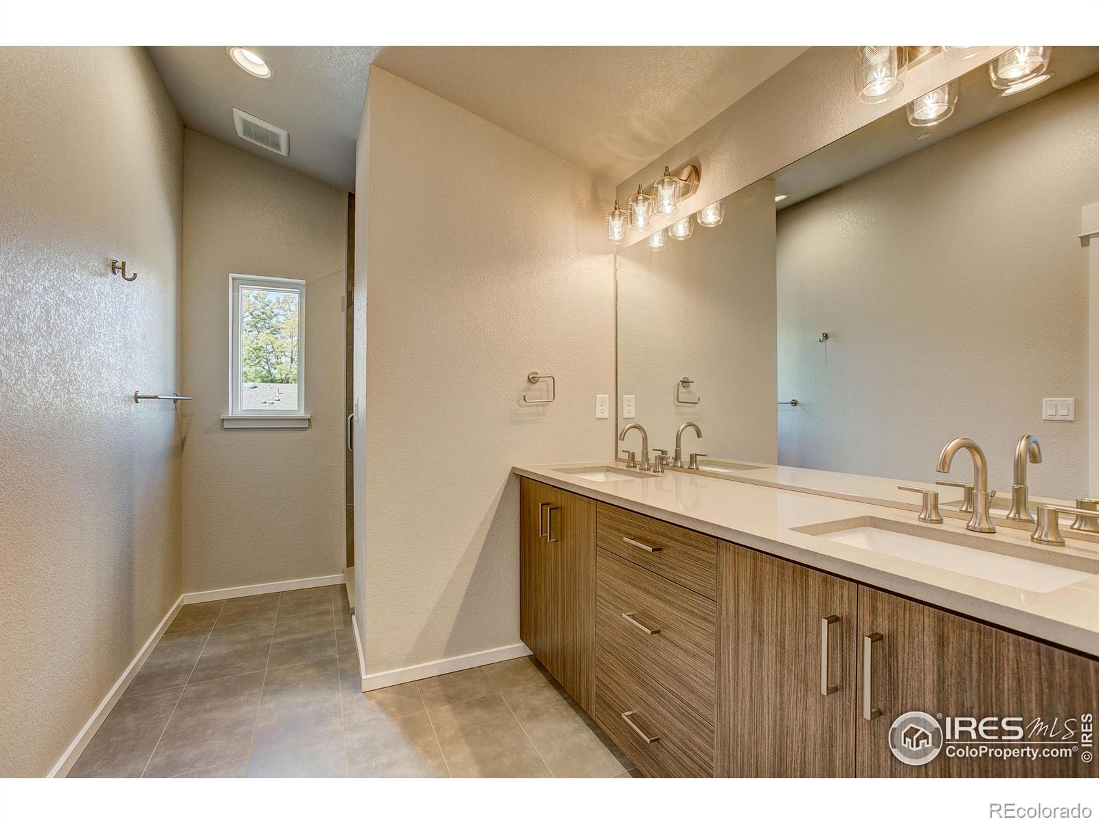 MLS Image #11 for 824  cherokee drive,fort collins, Colorado
