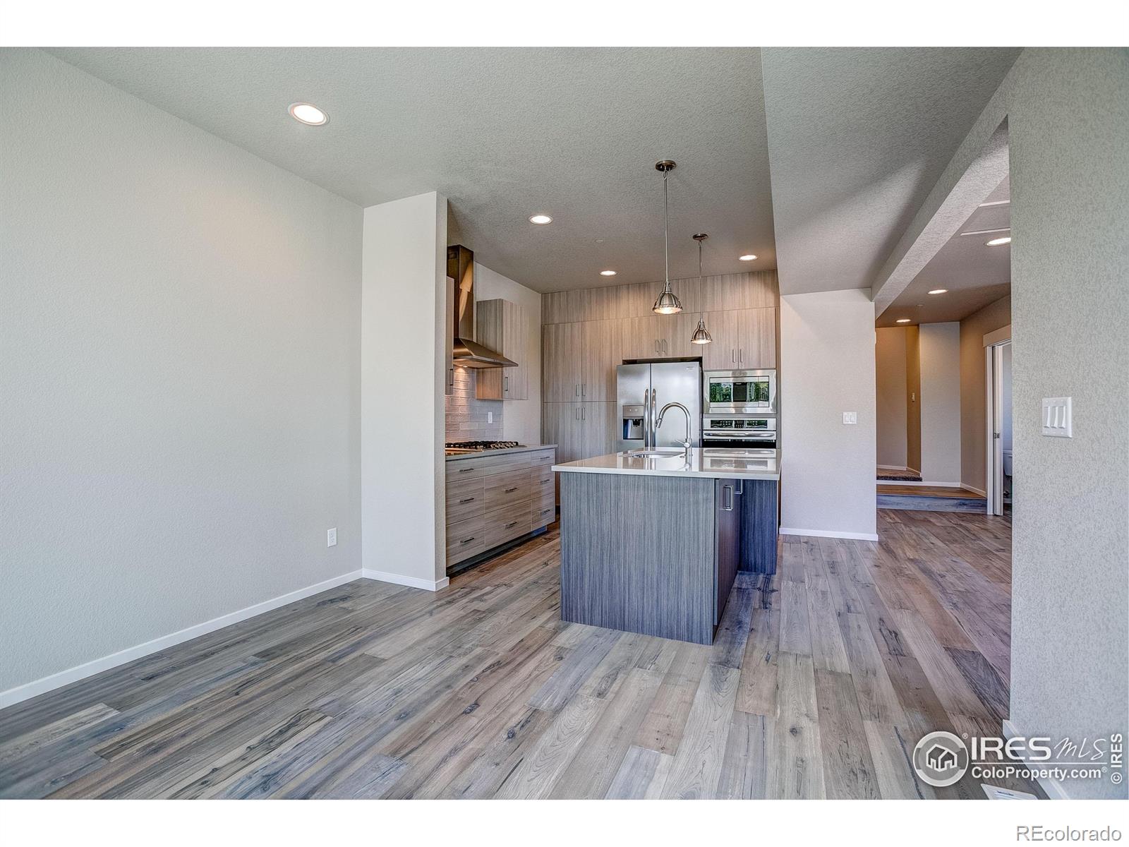 MLS Image #6 for 824  cherokee drive,fort collins, Colorado