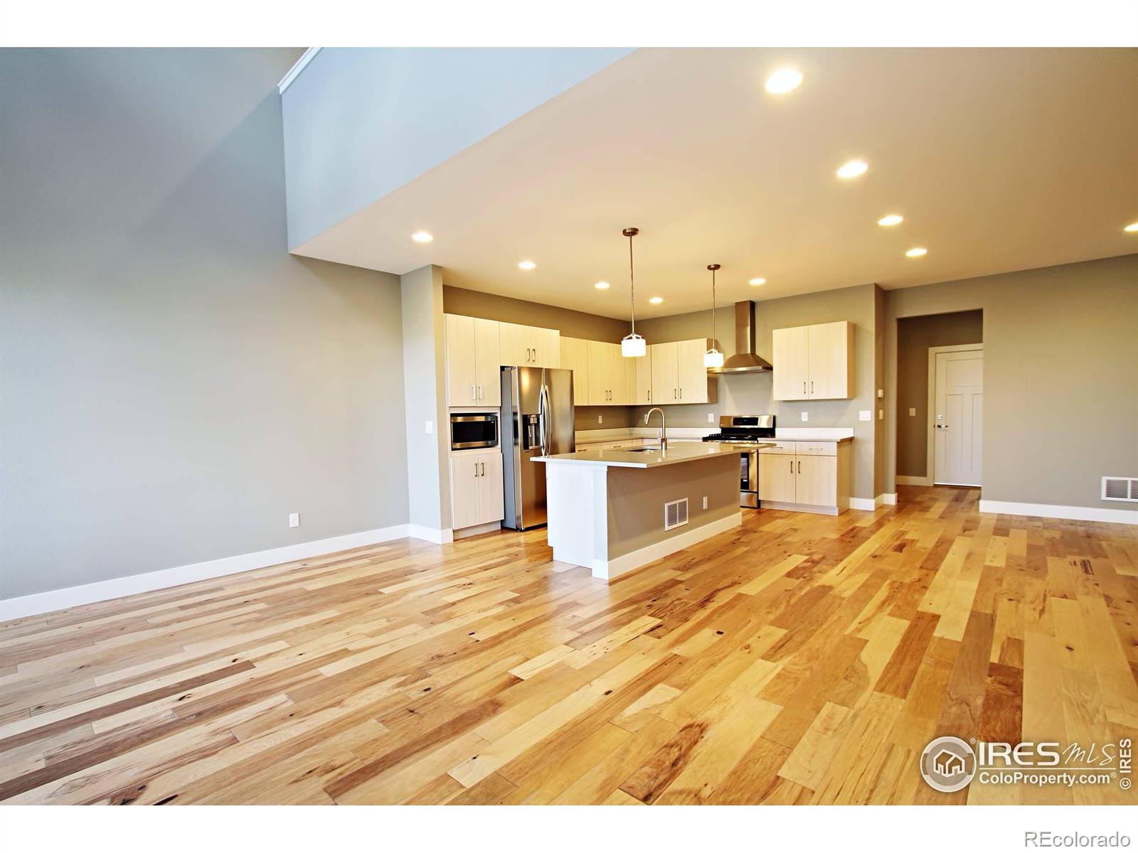 MLS Image #5 for 421  osiander street,fort collins, Colorado