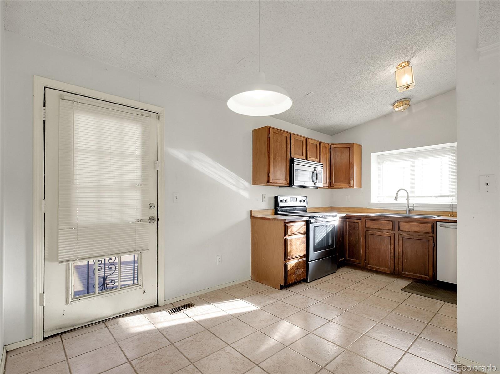 MLS Image #7 for 4684  eugene way,denver, Colorado
