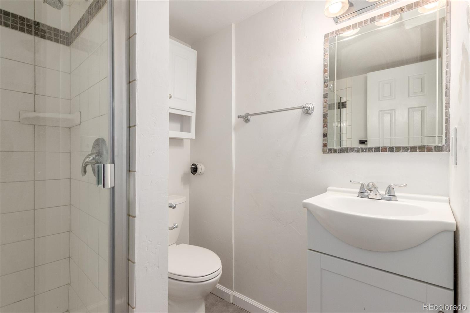 MLS Image #19 for 2176 s emerson street,denver, Colorado
