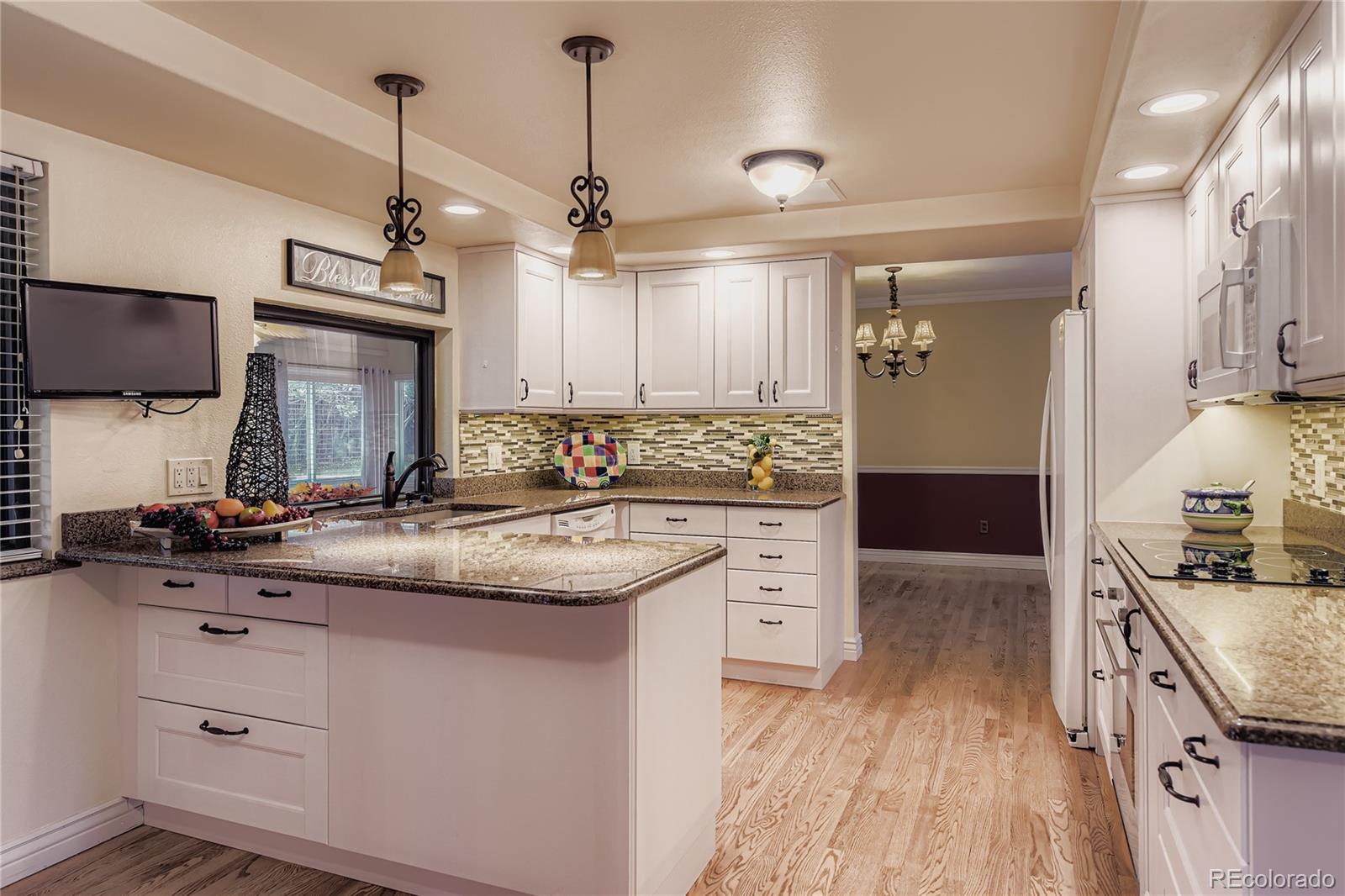 MLS Image #9 for 7607 s pierce way,littleton, Colorado