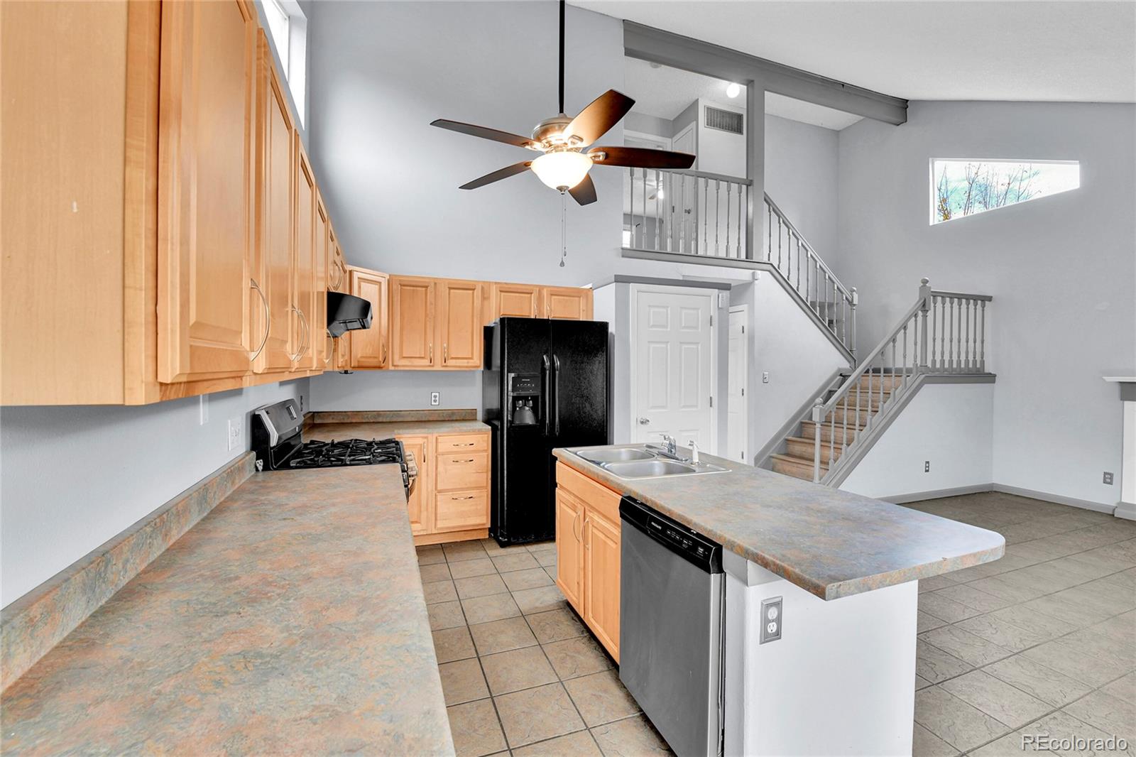 MLS Image #10 for 3963 s fundy circle,aurora, Colorado