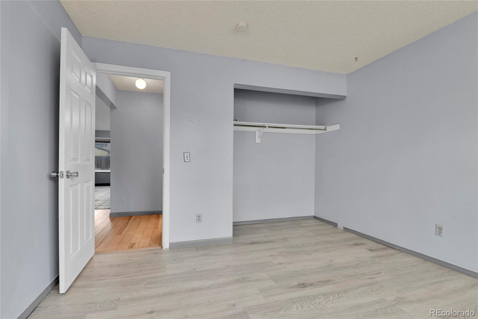 MLS Image #13 for 3963 s fundy circle,aurora, Colorado