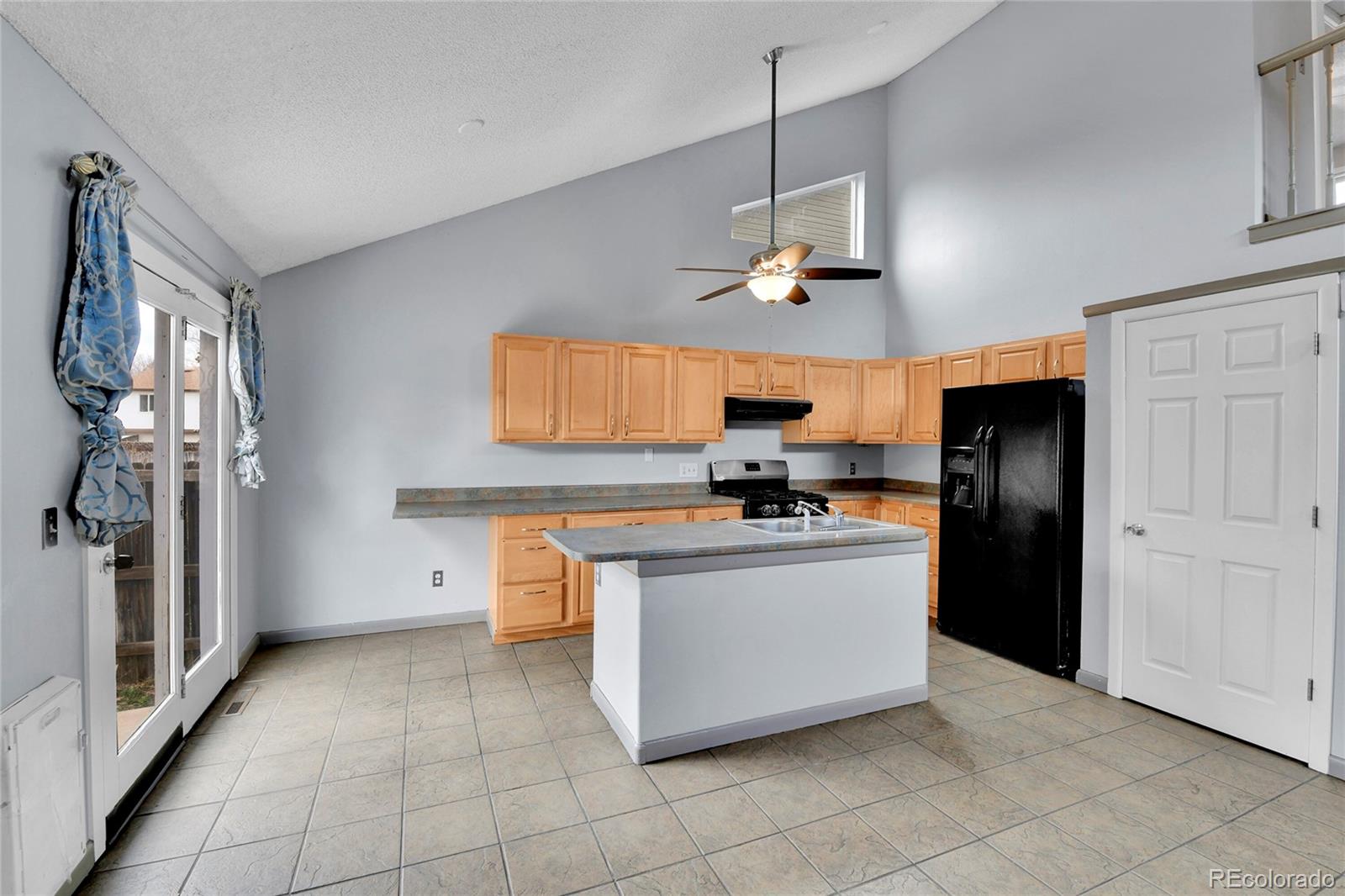MLS Image #8 for 3963 s fundy circle,aurora, Colorado