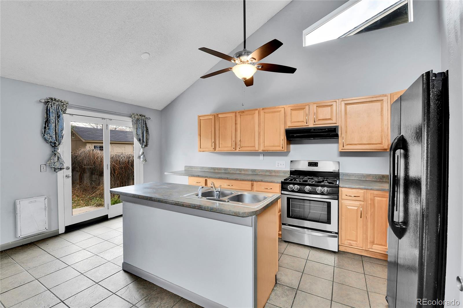 MLS Image #9 for 3963 s fundy circle,aurora, Colorado