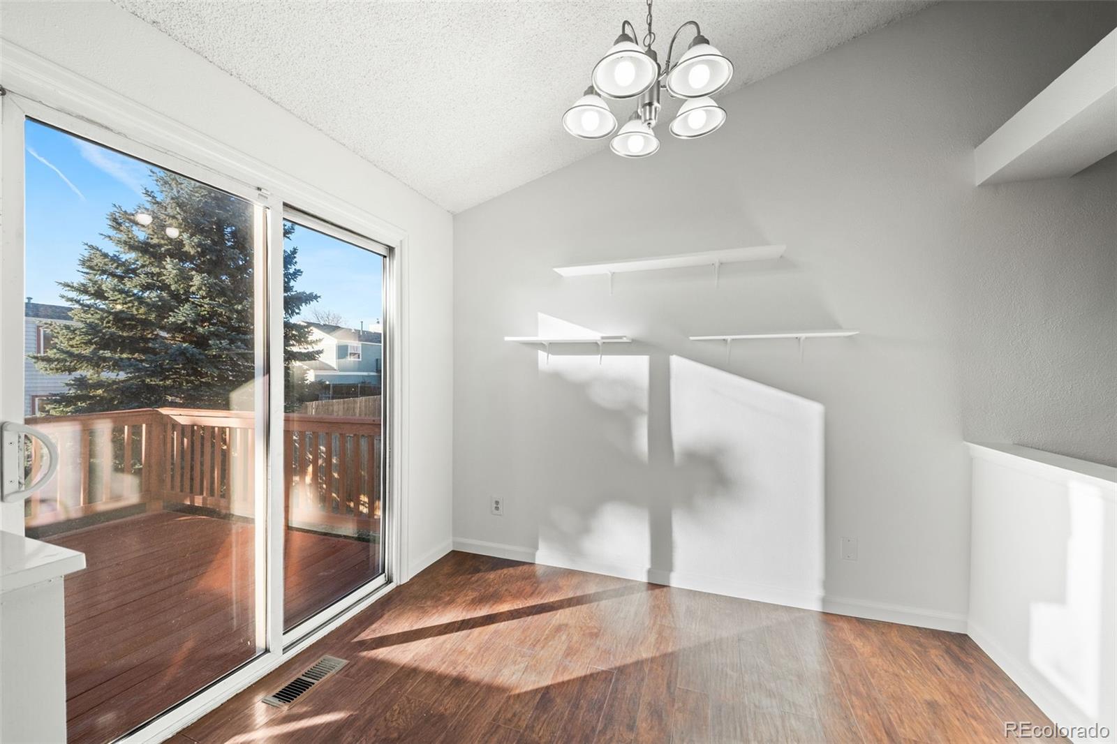 MLS Image #10 for 10966 w bowles place,littleton, Colorado