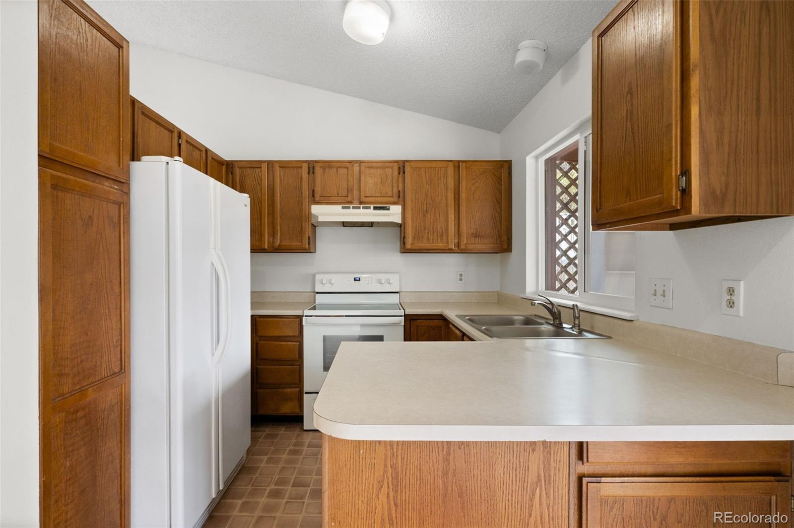 MLS Image #10 for 18944 e carmel drive,aurora, Colorado