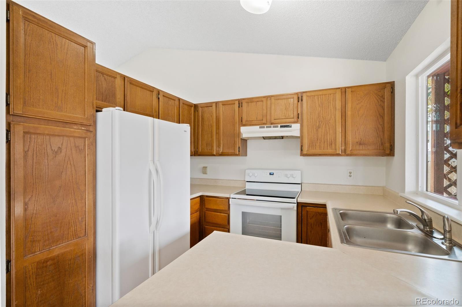 MLS Image #11 for 18944 e carmel drive,aurora, Colorado