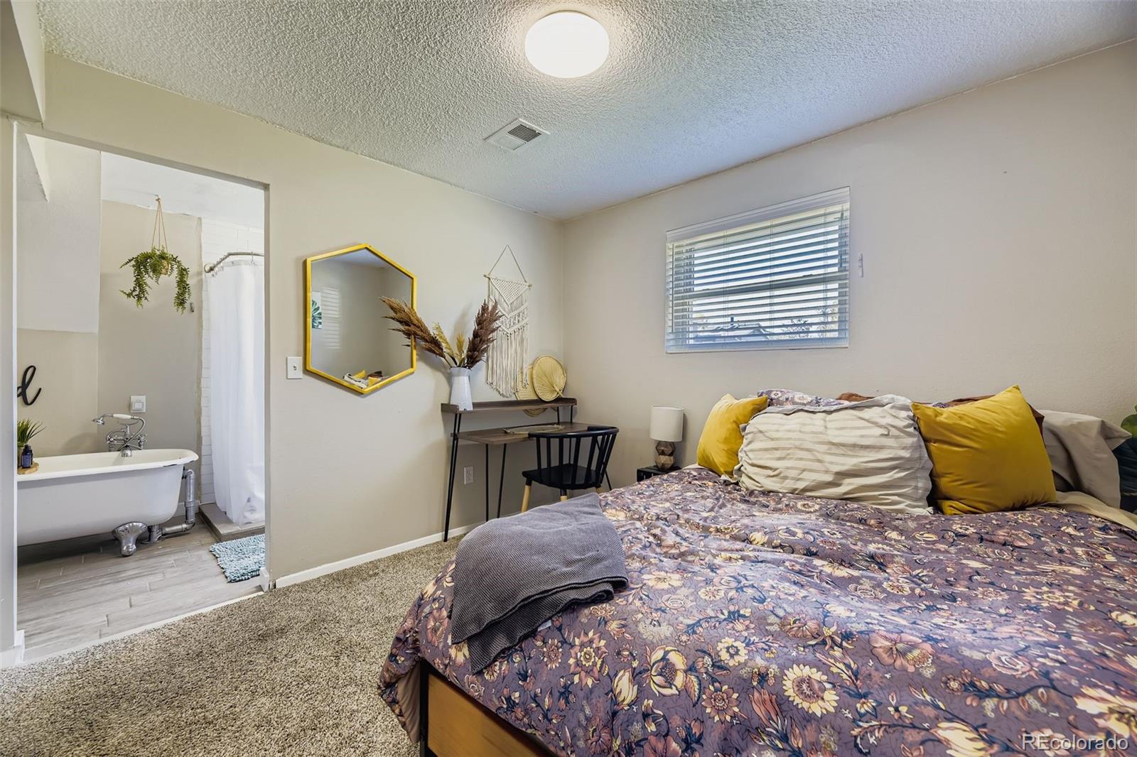 MLS Image #13 for 3678 s newland street,denver, Colorado