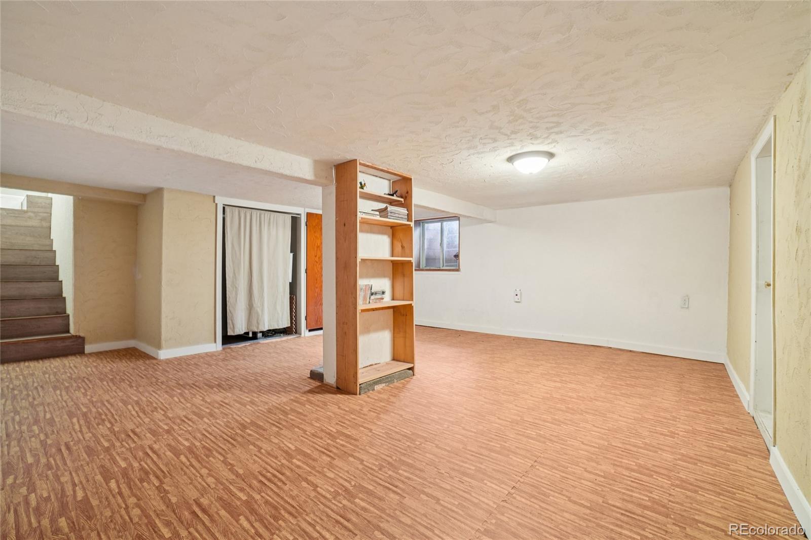 MLS Image #19 for 37008  county road 18 ,roggen, Colorado