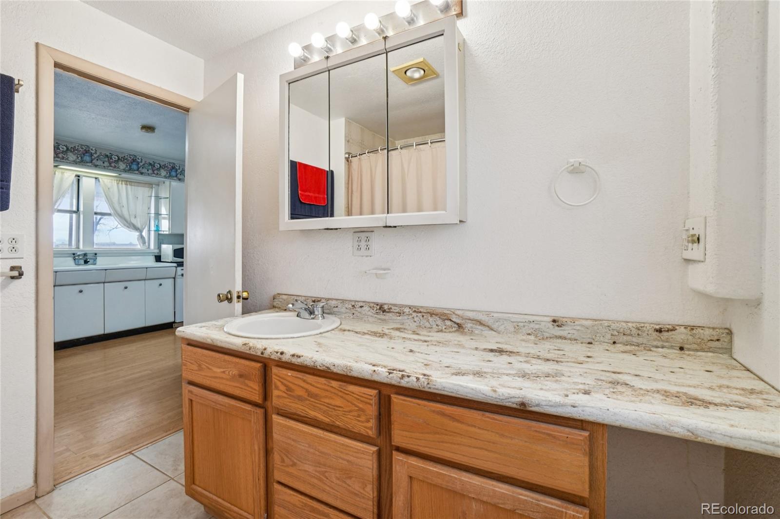 MLS Image #21 for 37008  county road 18 ,roggen, Colorado