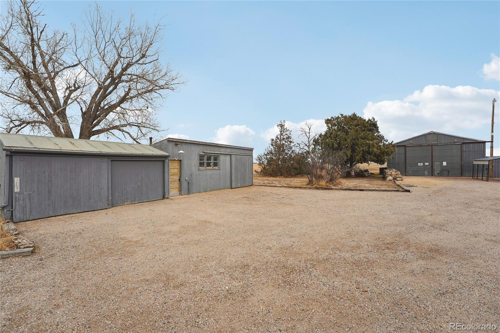 MLS Image #33 for 37008  county road 18 ,roggen, Colorado