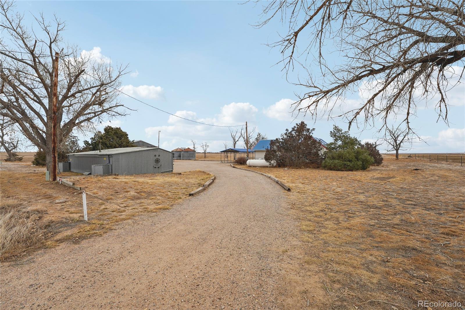 MLS Image #35 for 37008  county road 18 ,roggen, Colorado