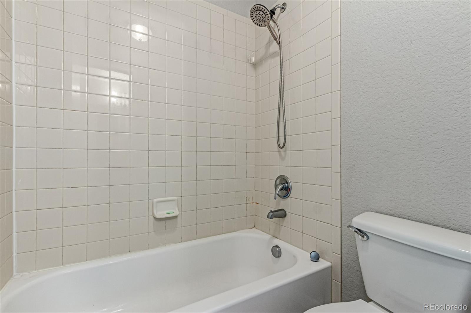 MLS Image #12 for 55494 e 28th place,strasburg, Colorado