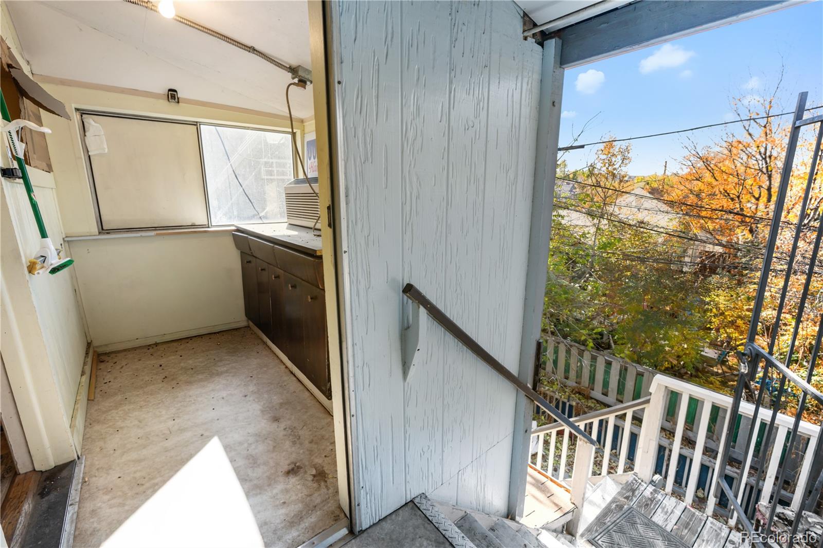 MLS Image #2 for 213 s bannock street,denver, Colorado