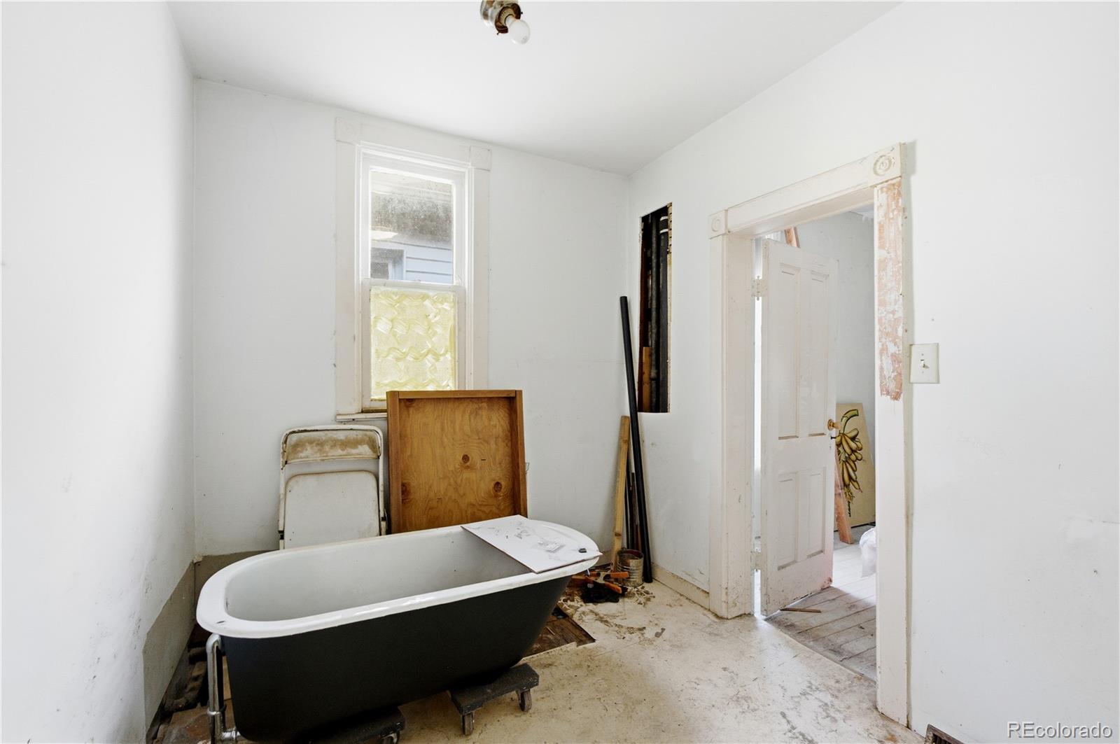 MLS Image #6 for 213 s bannock street,denver, Colorado
