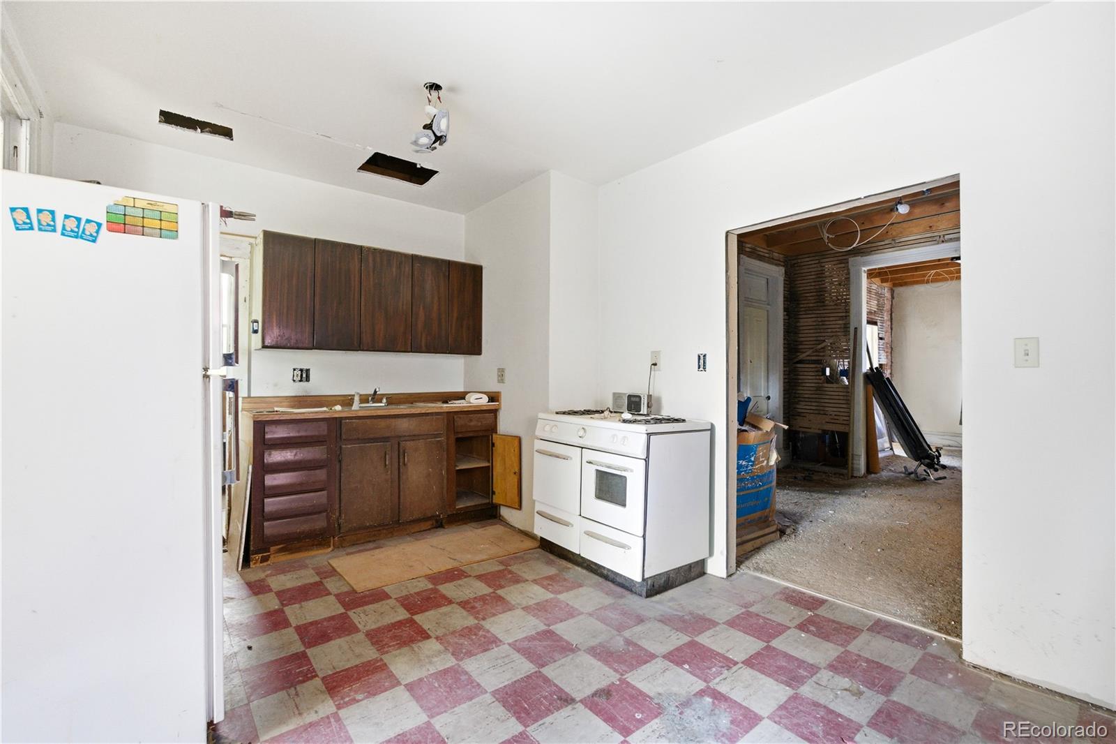 MLS Image #7 for 213 s bannock street,denver, Colorado