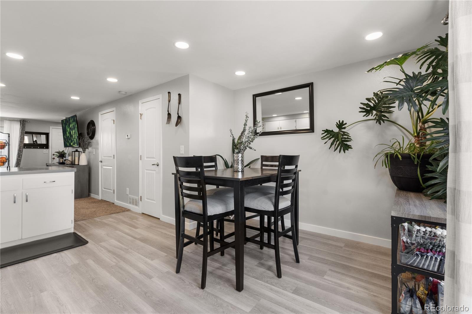 MLS Image #16 for 9850 w stanford avenue,littleton, Colorado