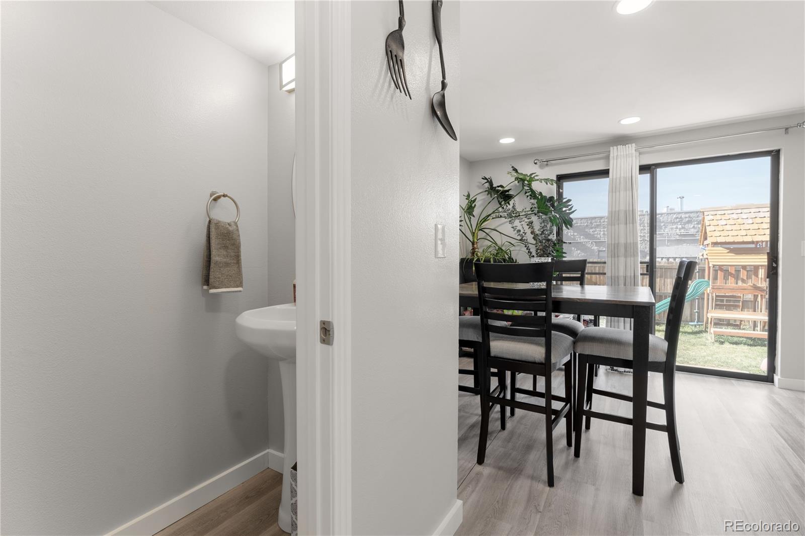 MLS Image #19 for 9850 w stanford avenue,littleton, Colorado
