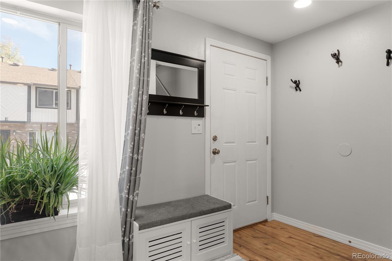 MLS Image #7 for 9850 w stanford avenue,littleton, Colorado
