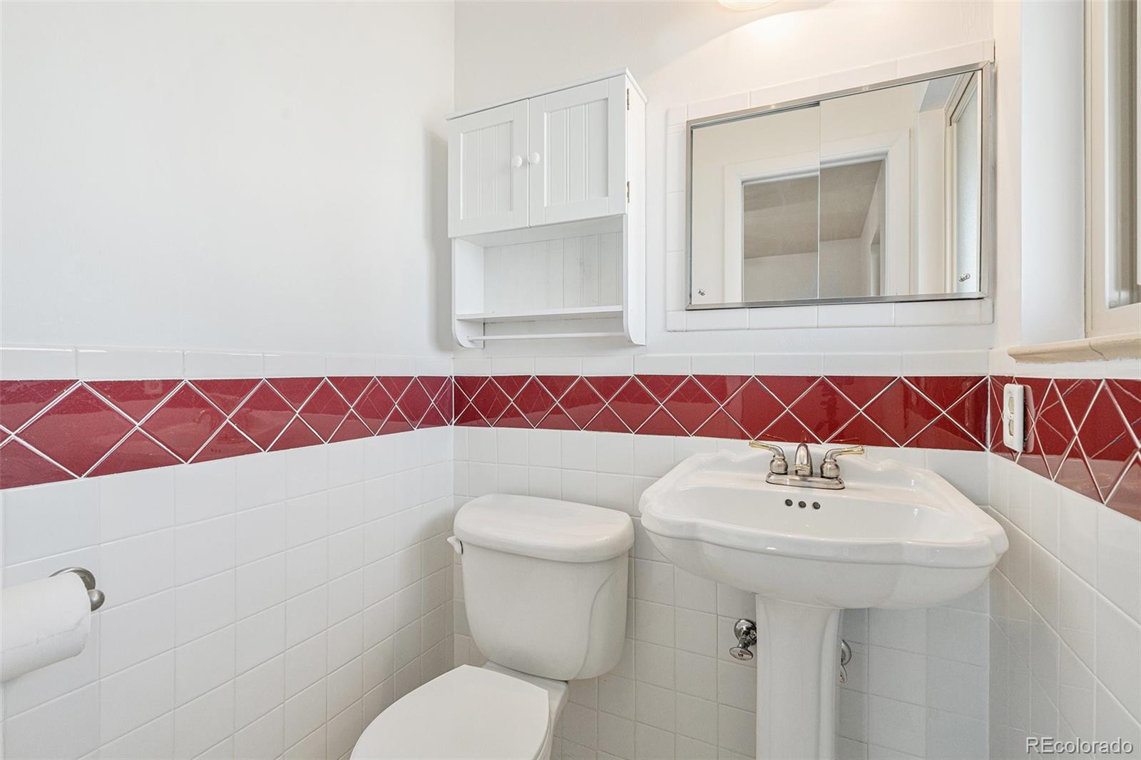 MLS Image #12 for 2096 e mineral avenue,centennial, Colorado