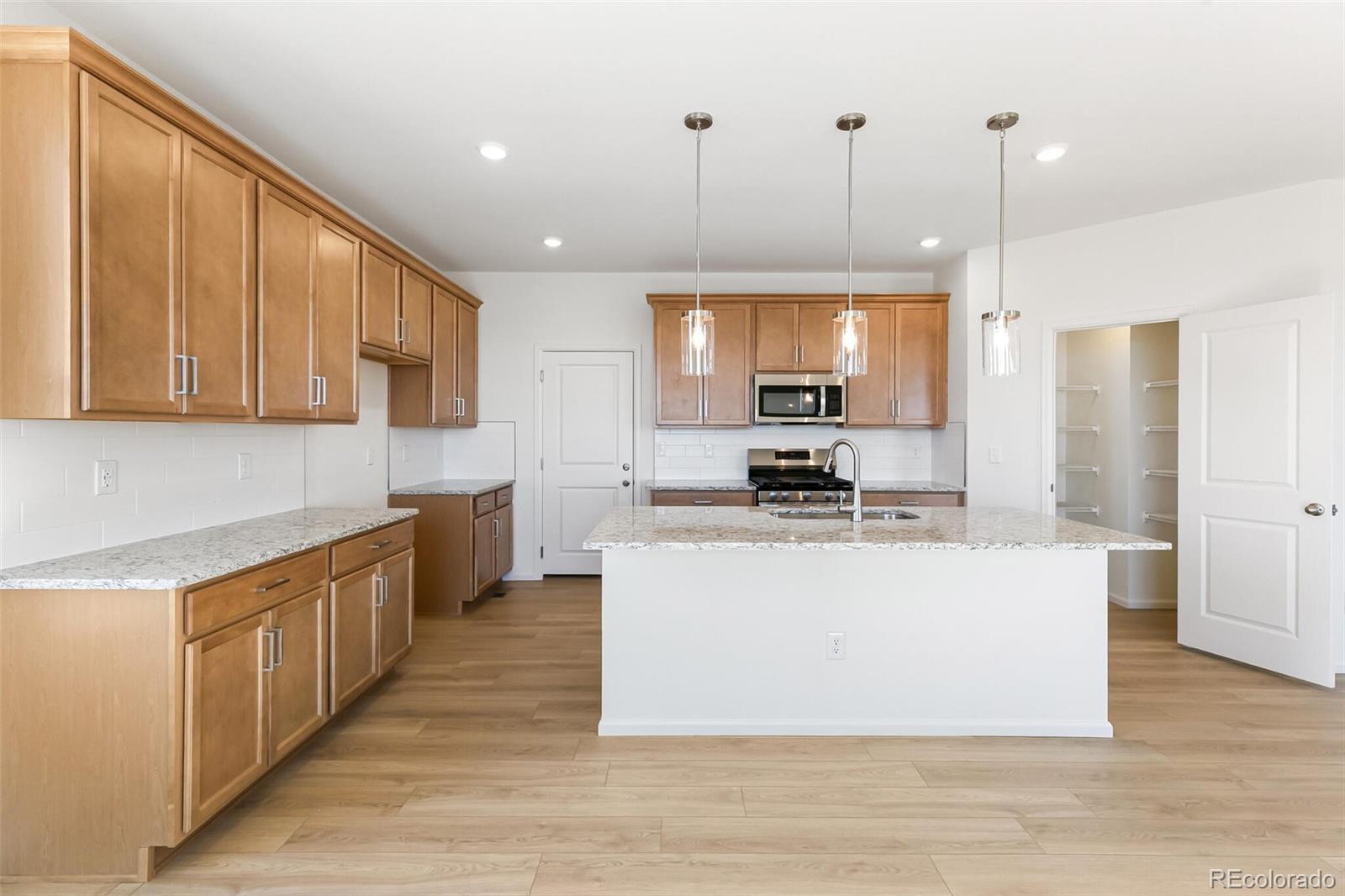 MLS Image #14 for 1642 s gold bug way,aurora, Colorado