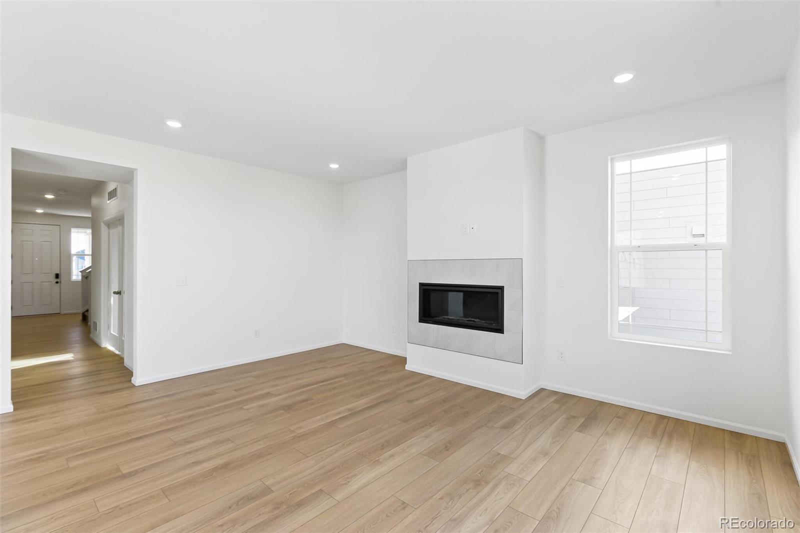 MLS Image #9 for 1642 s gold bug way,aurora, Colorado