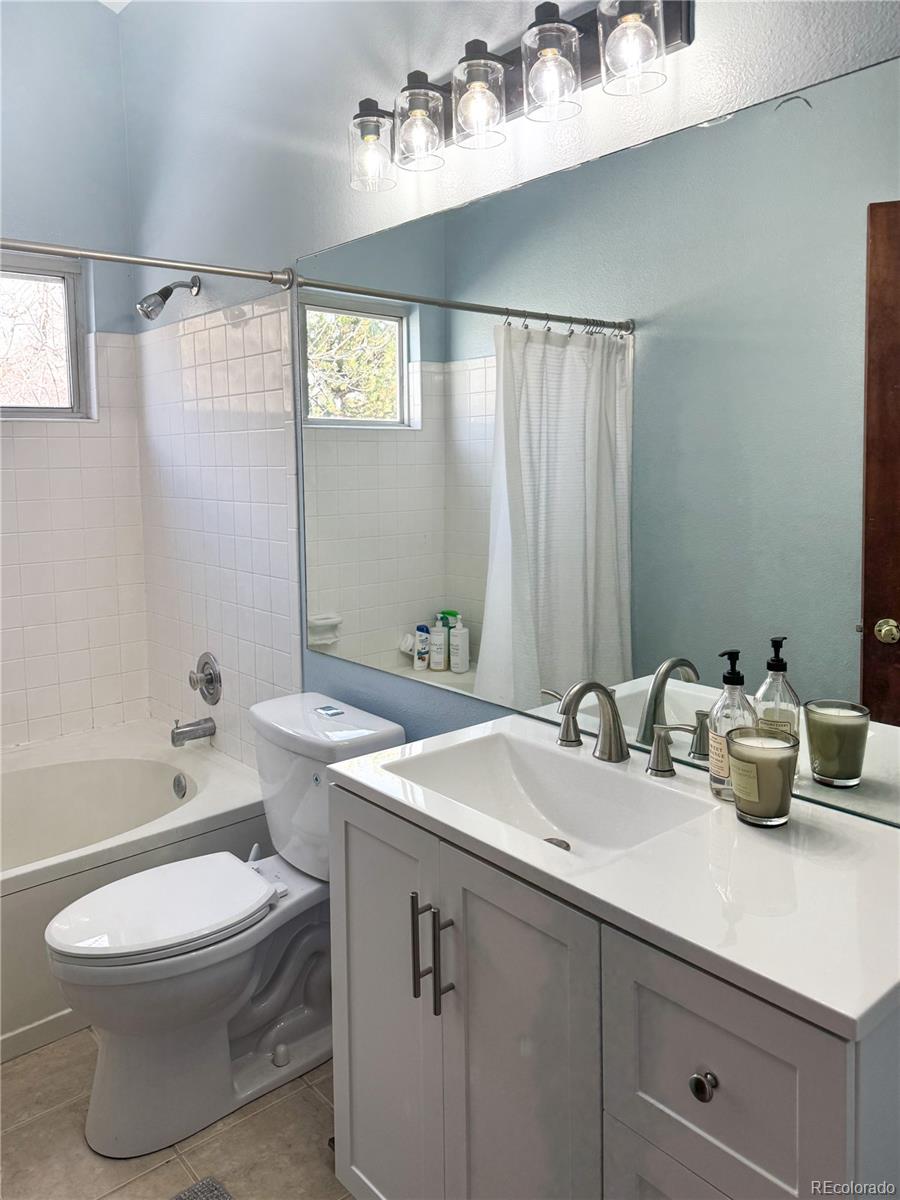 MLS Image #26 for 1647 s newland street,lakewood, Colorado