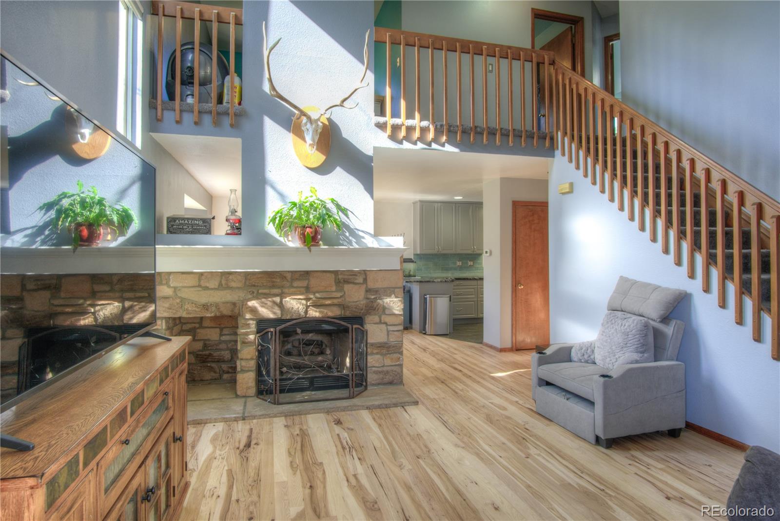 MLS Image #3 for 1647 s newland street,lakewood, Colorado