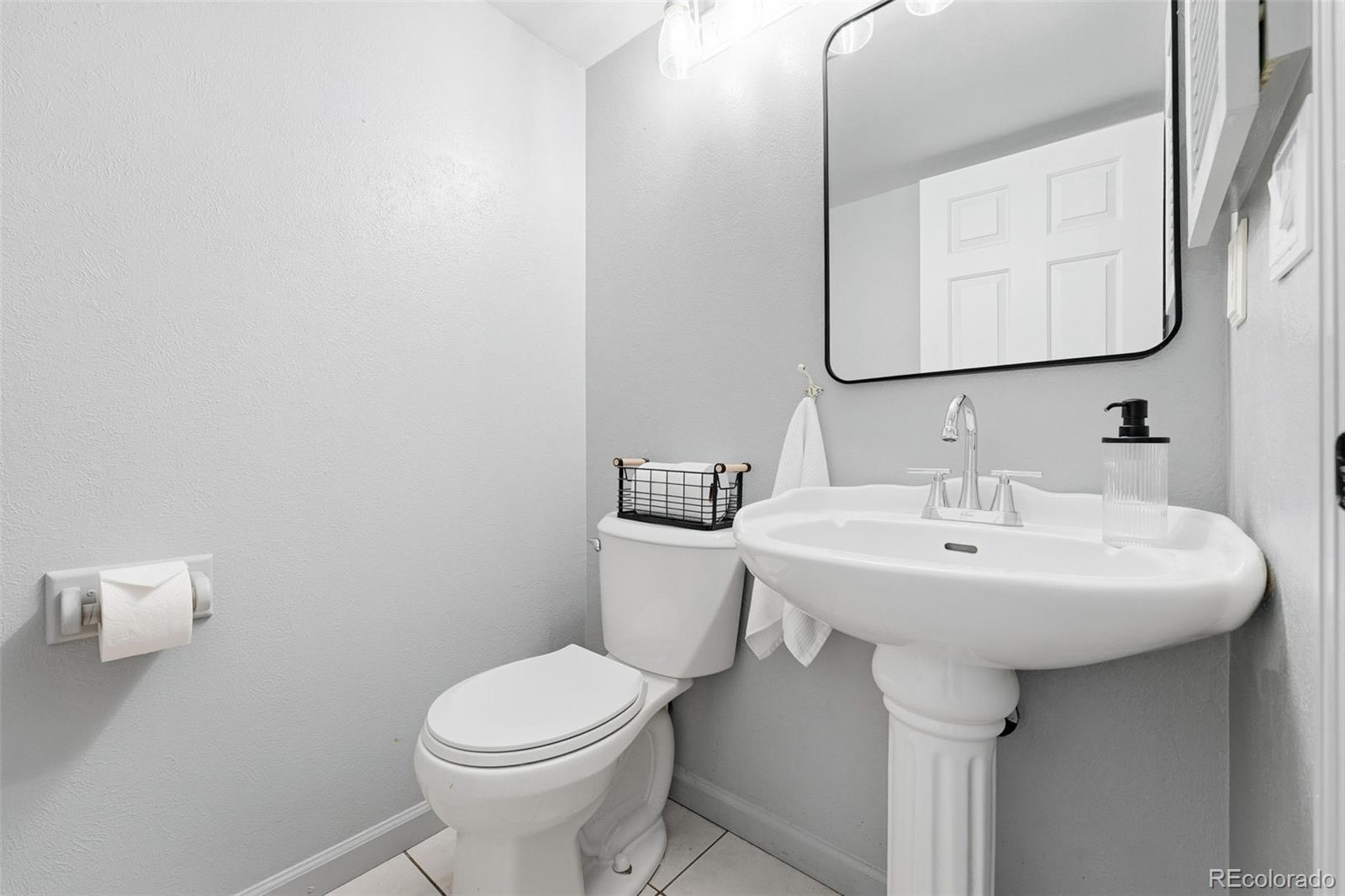 MLS Image #19 for 4993 e 111th place,thornton, Colorado