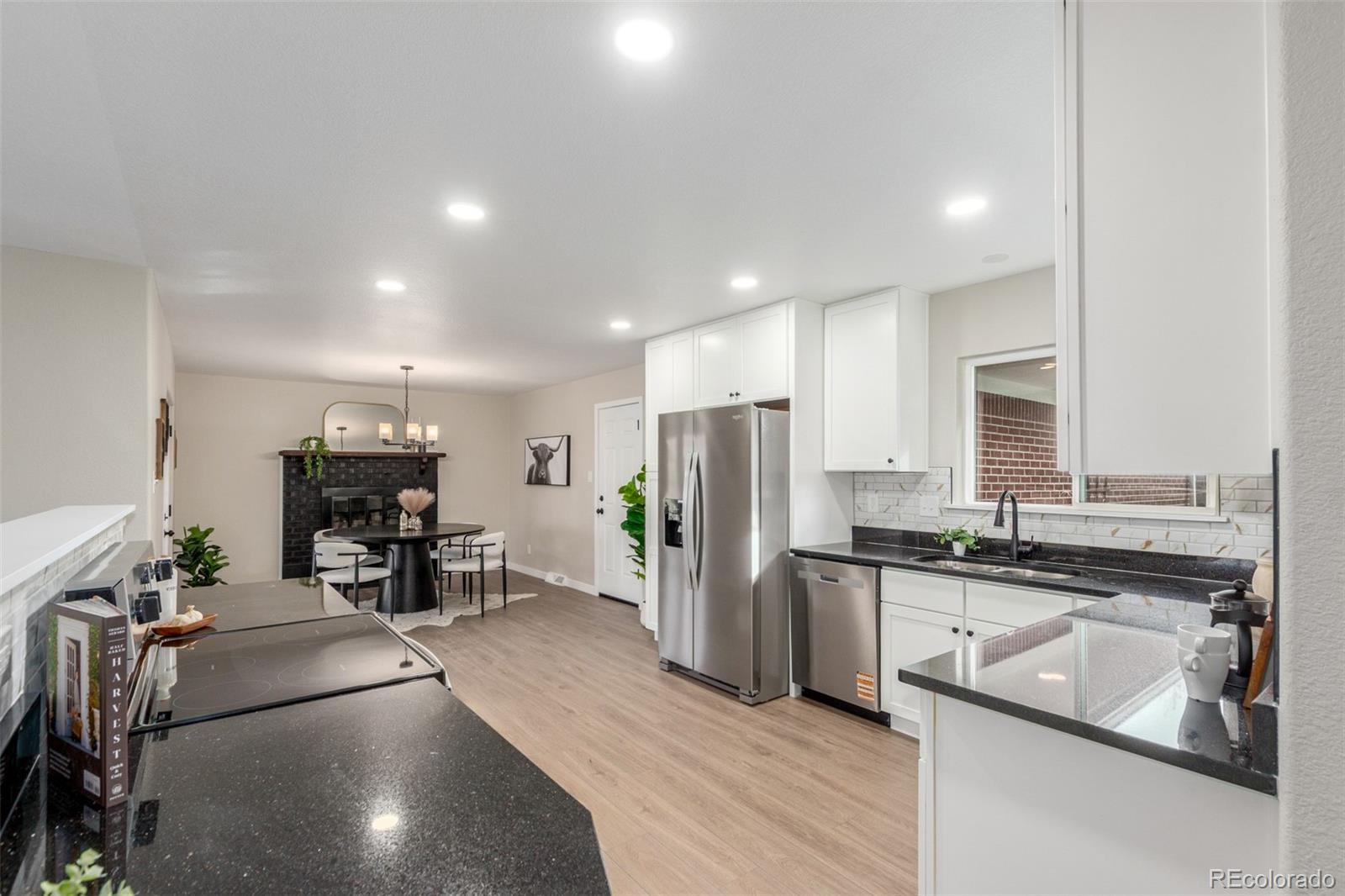 MLS Image #10 for 6851 e iliff place,denver, Colorado