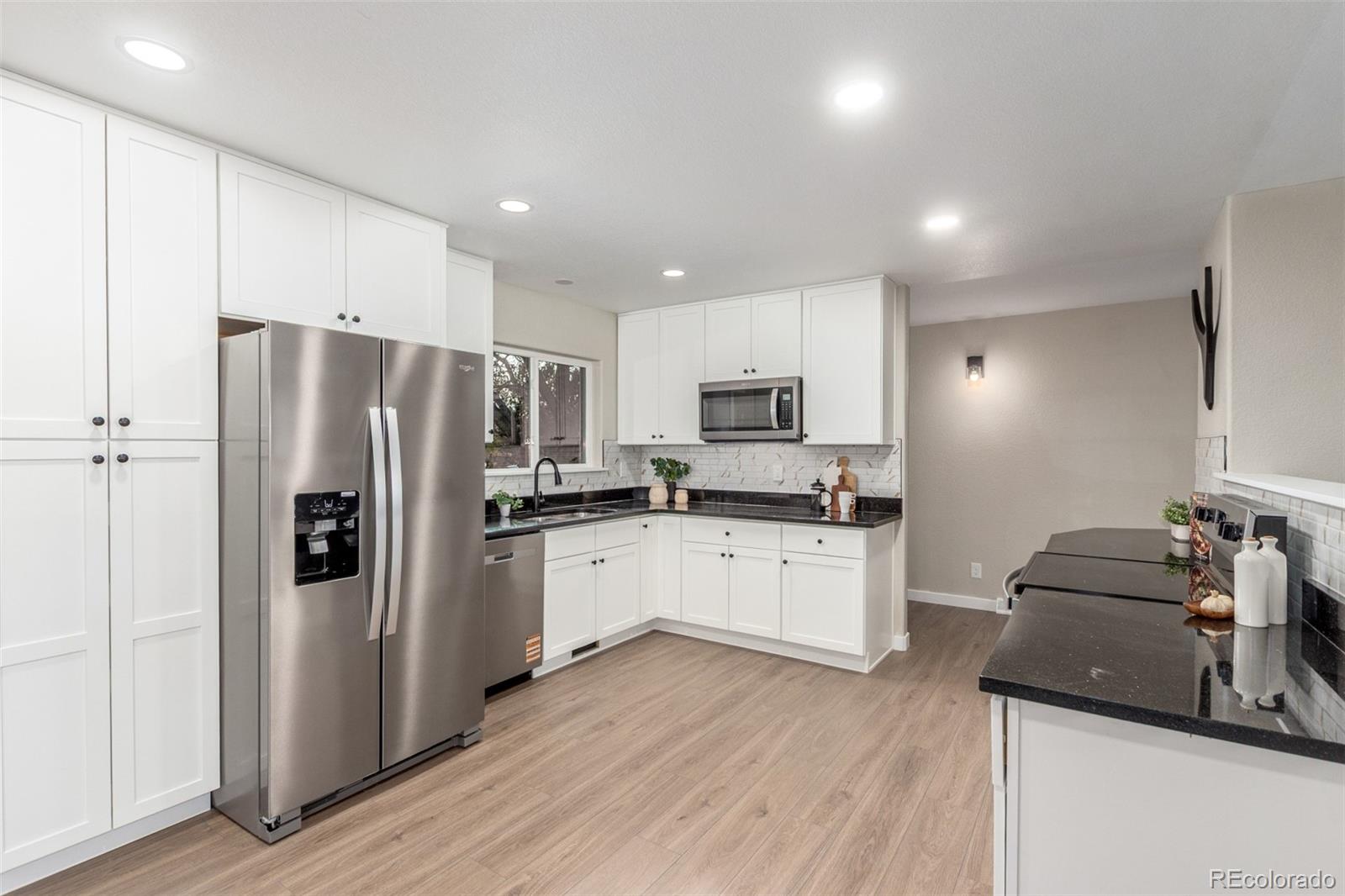 MLS Image #11 for 6851 e iliff place,denver, Colorado