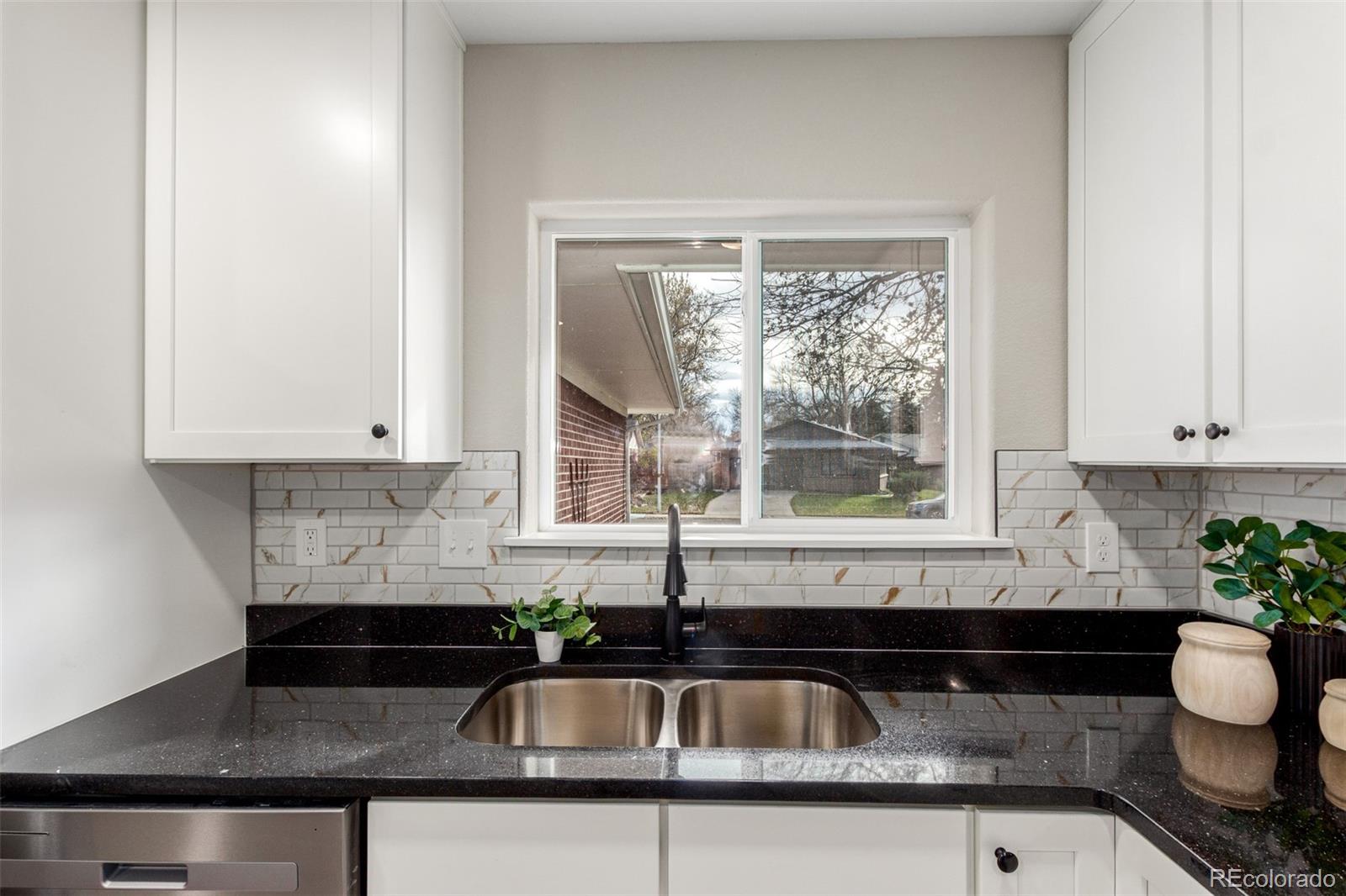 MLS Image #14 for 6851 e iliff place,denver, Colorado