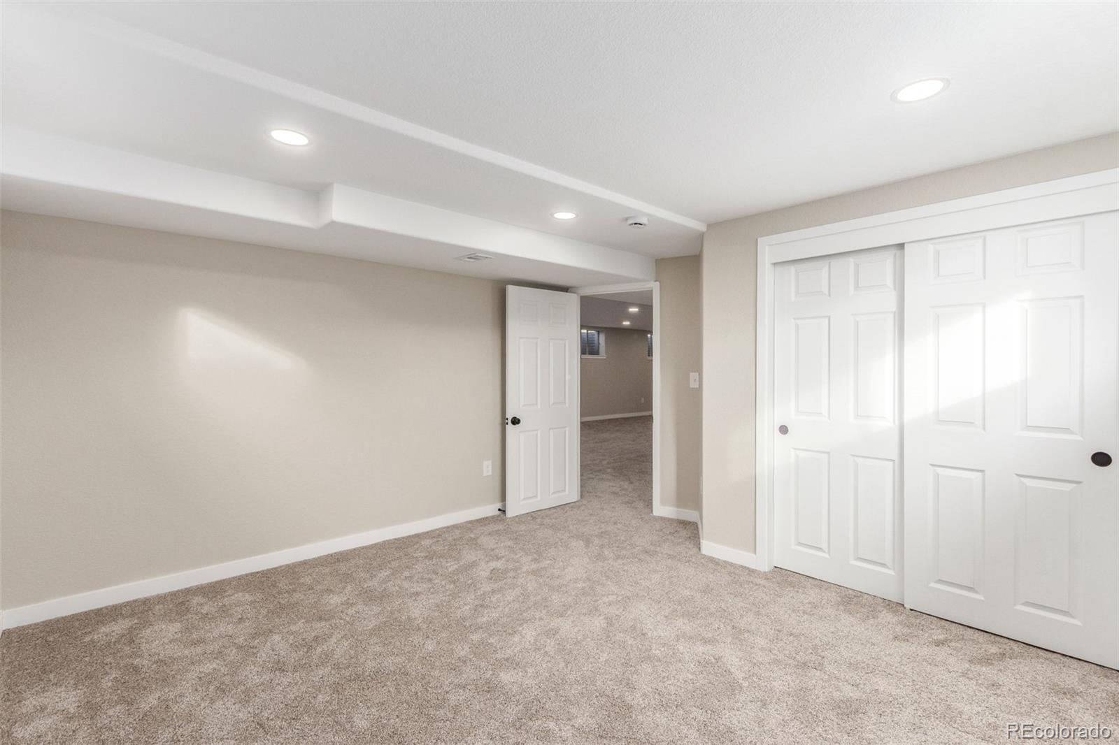 MLS Image #33 for 6851 e iliff place,denver, Colorado