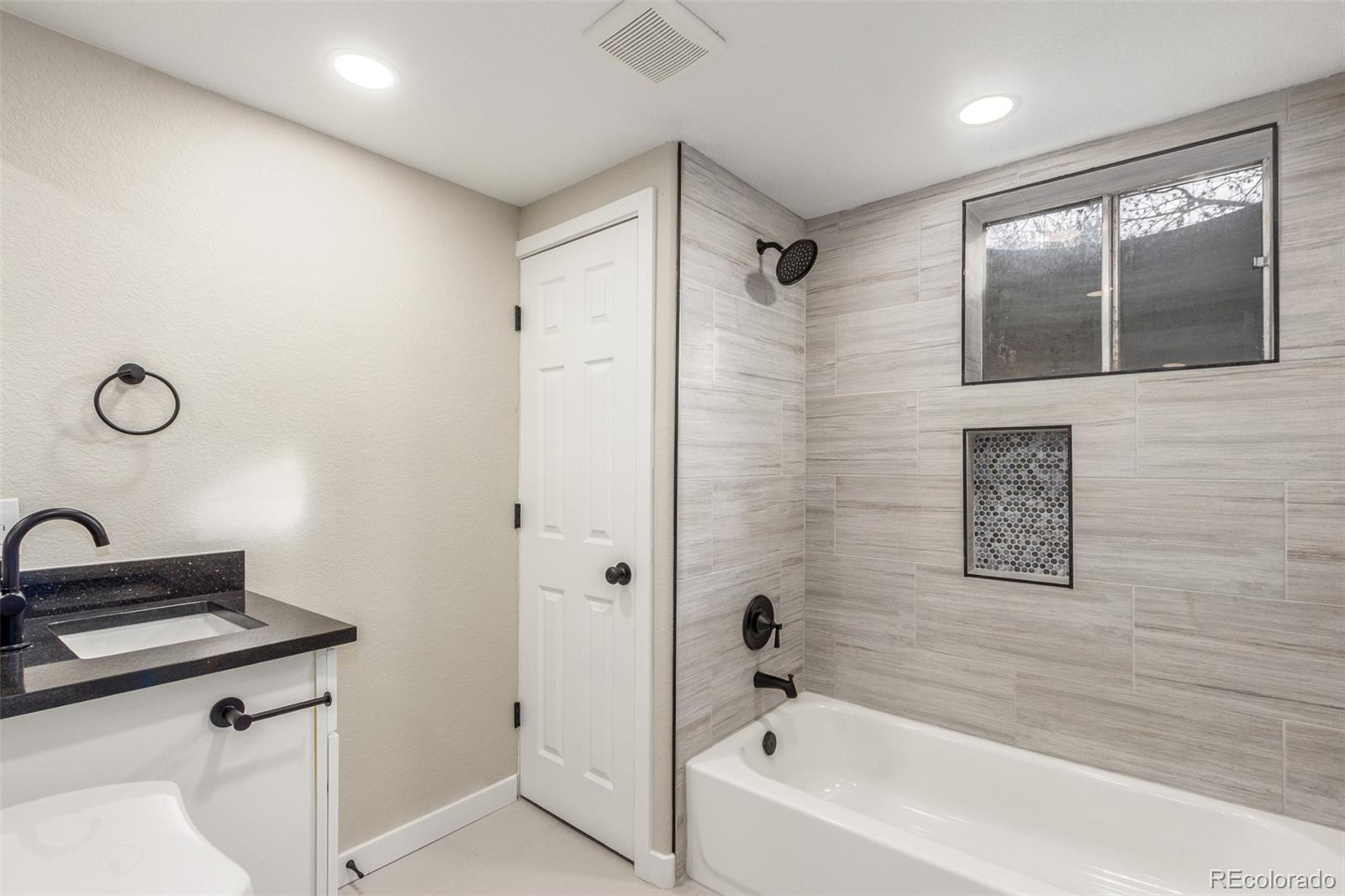 MLS Image #34 for 6851 e iliff place,denver, Colorado