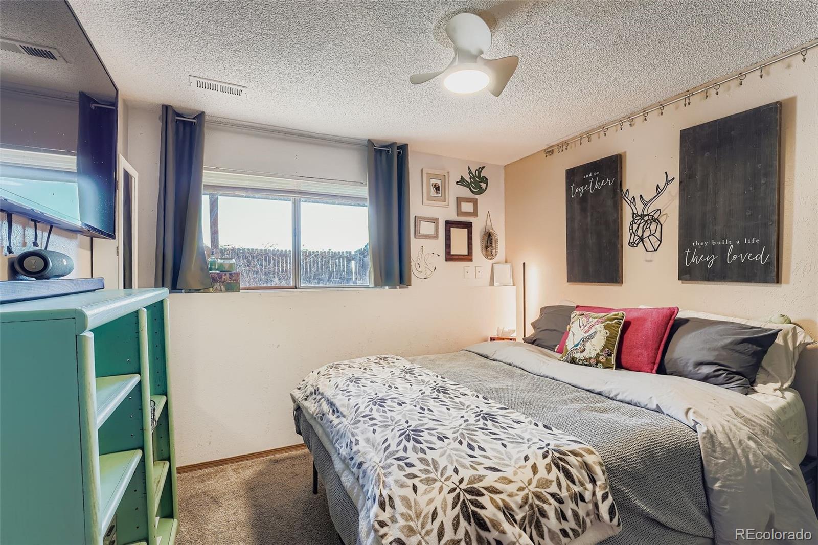 MLS Image #16 for 19054 e 16th avenue,aurora, Colorado
