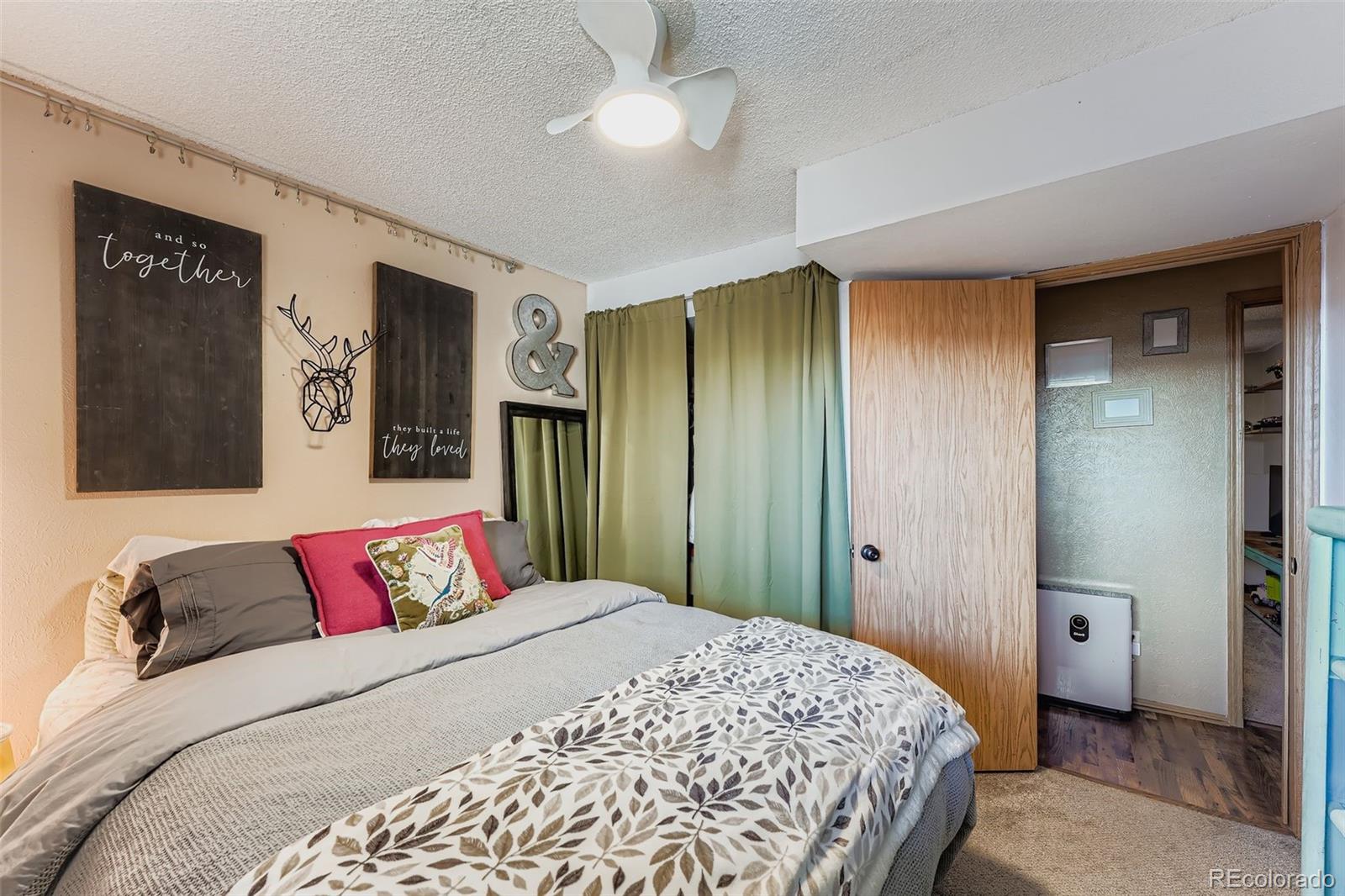MLS Image #17 for 19054 e 16th avenue,aurora, Colorado