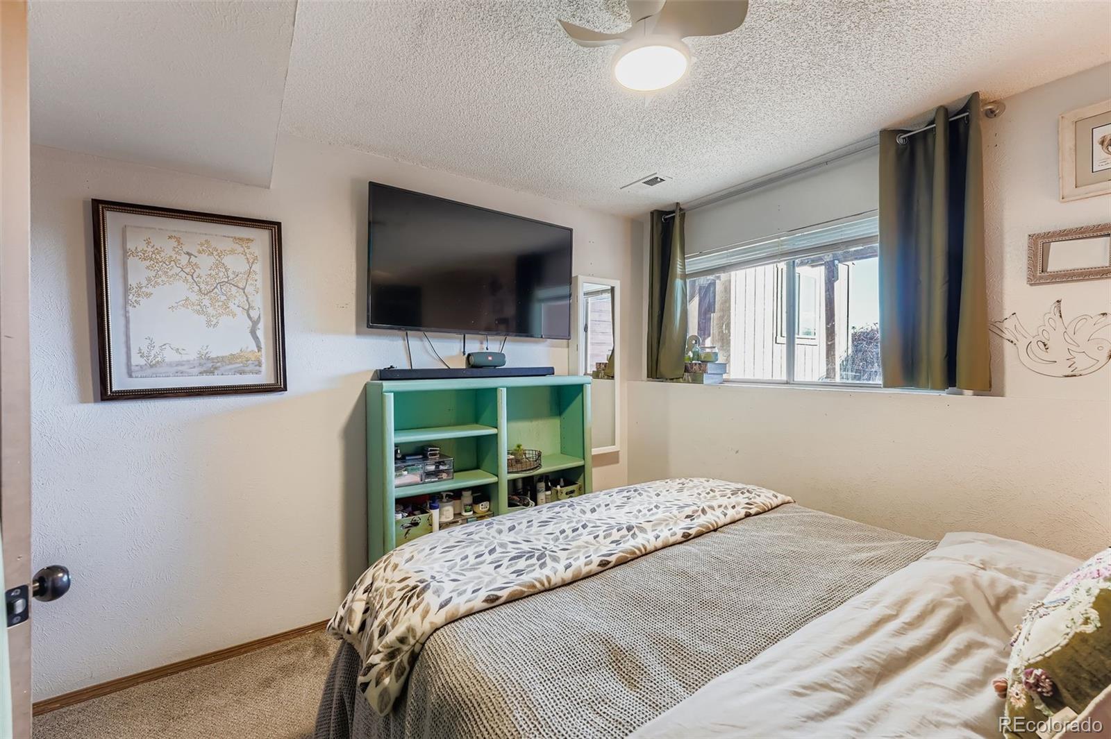 MLS Image #18 for 19054 e 16th avenue,aurora, Colorado