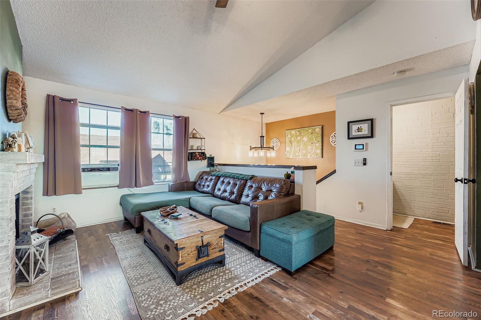 MLS Image #5 for 19054 e 16th avenue,aurora, Colorado