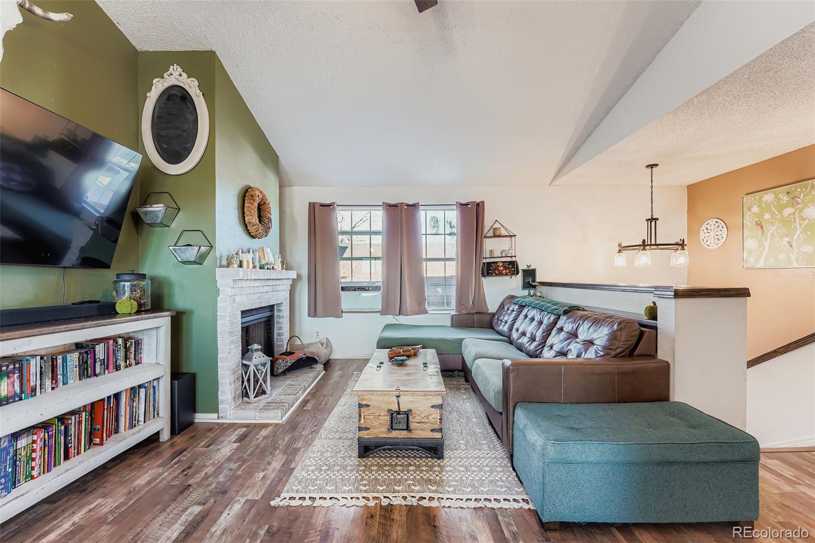 MLS Image #7 for 19054 e 16th avenue,aurora, Colorado