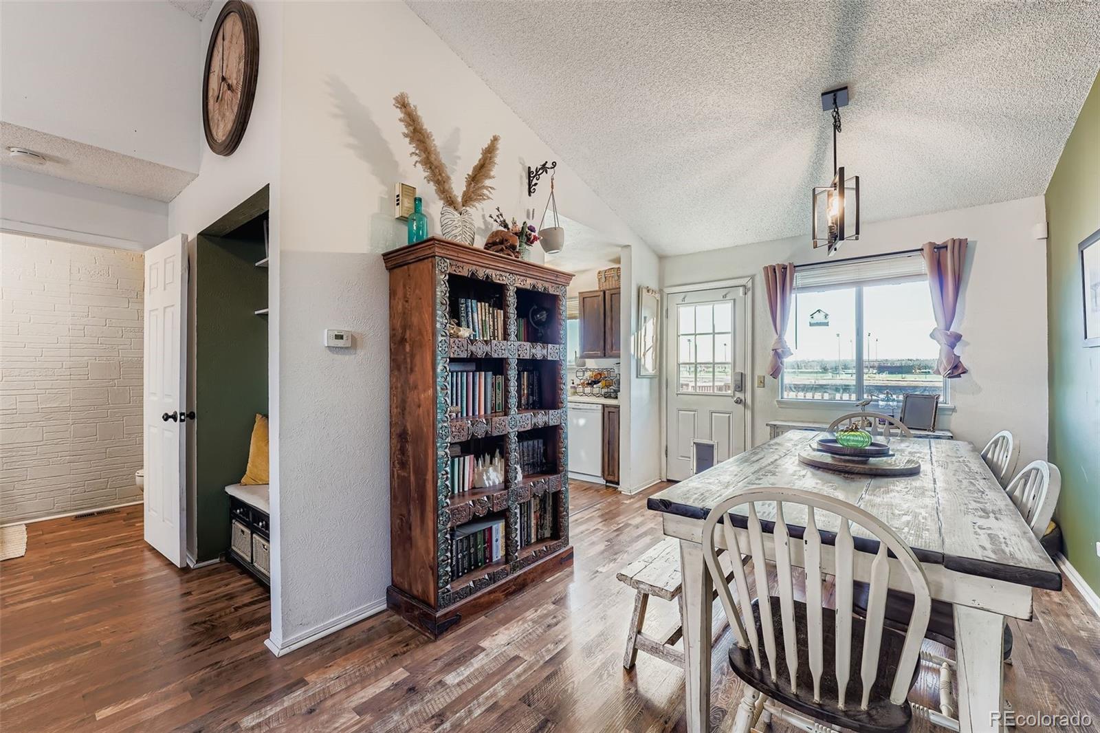 MLS Image #8 for 19054 e 16th avenue,aurora, Colorado