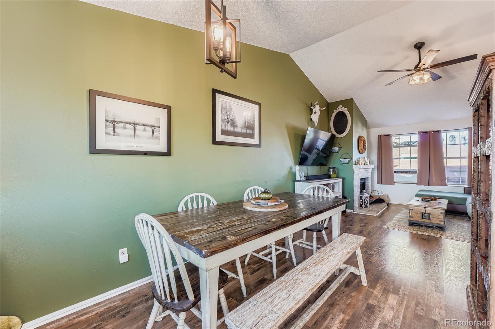 MLS Image #9 for 19054 e 16th avenue,aurora, Colorado