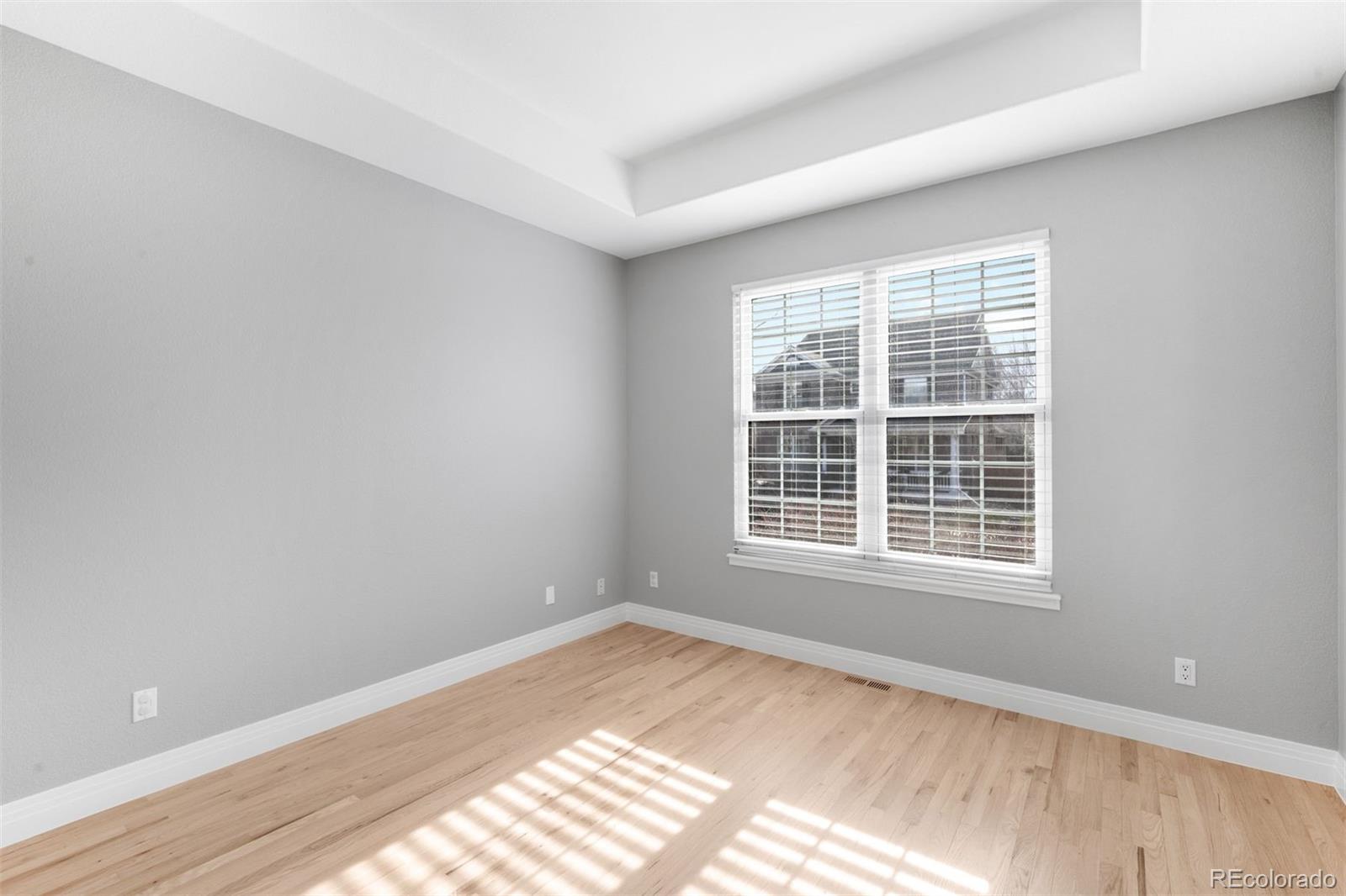 MLS Image #14 for 7303 e 8th place,denver, Colorado