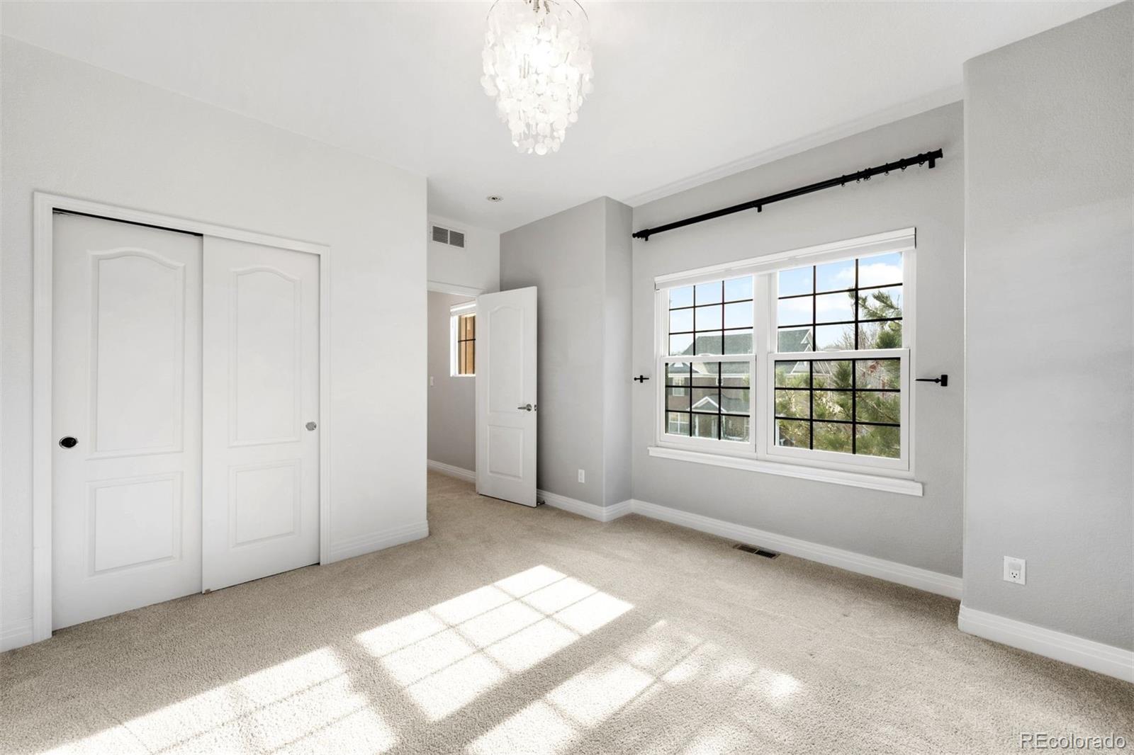 MLS Image #19 for 7303 e 8th place,denver, Colorado